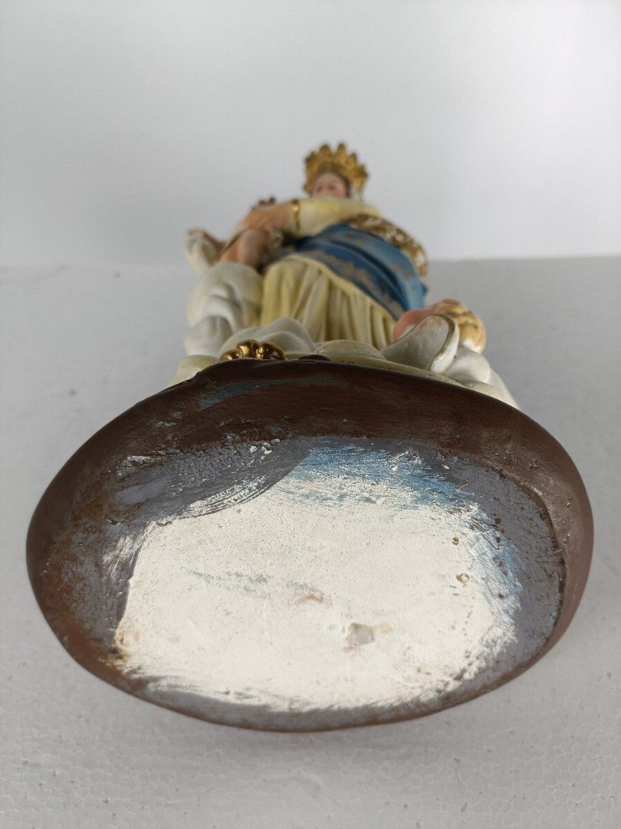 Art Antique Neo Gothic Statue Plaster Polychrome Our Lady Of Victory With Infant Ang photo