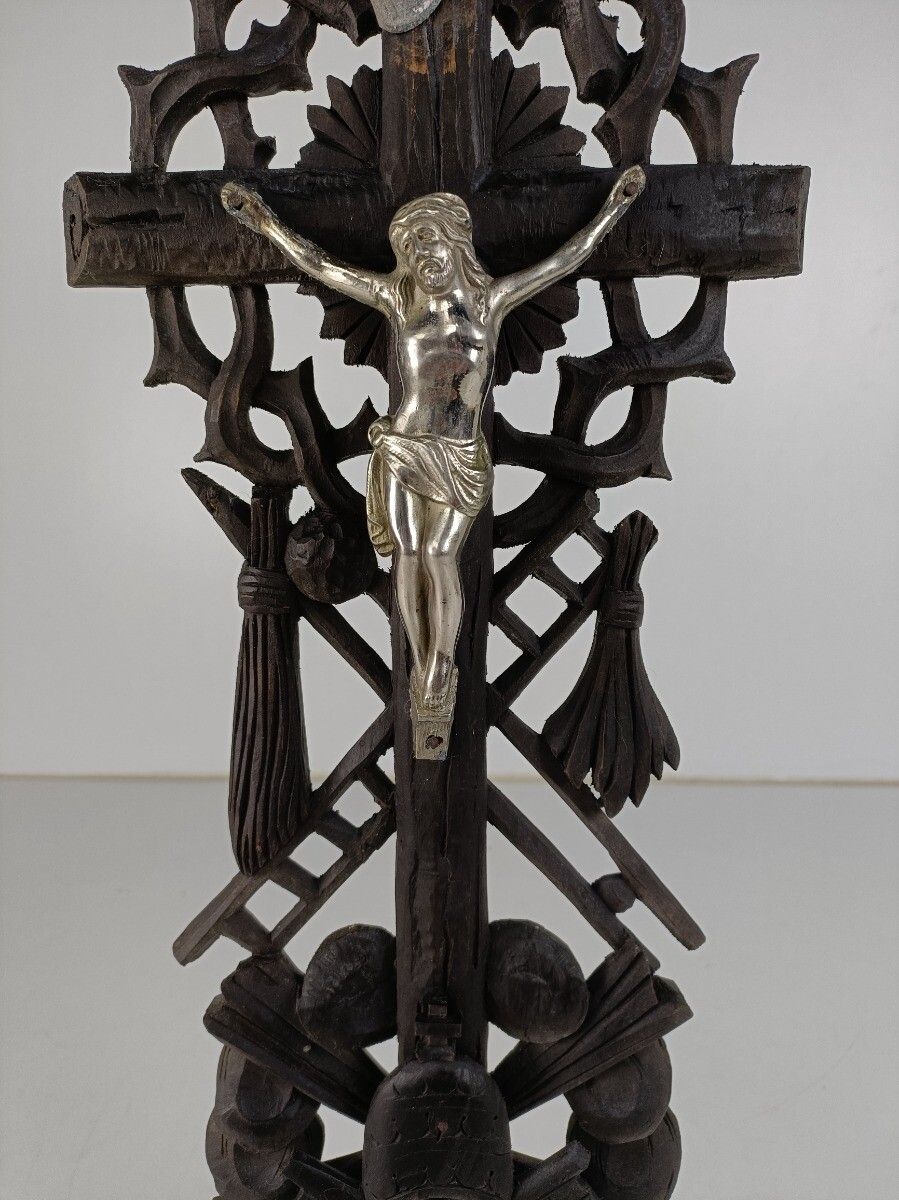 Standing Crucifix Wood Spelter Corpus Hand Carved Tools Of Passion Vintage Jesus photo buy