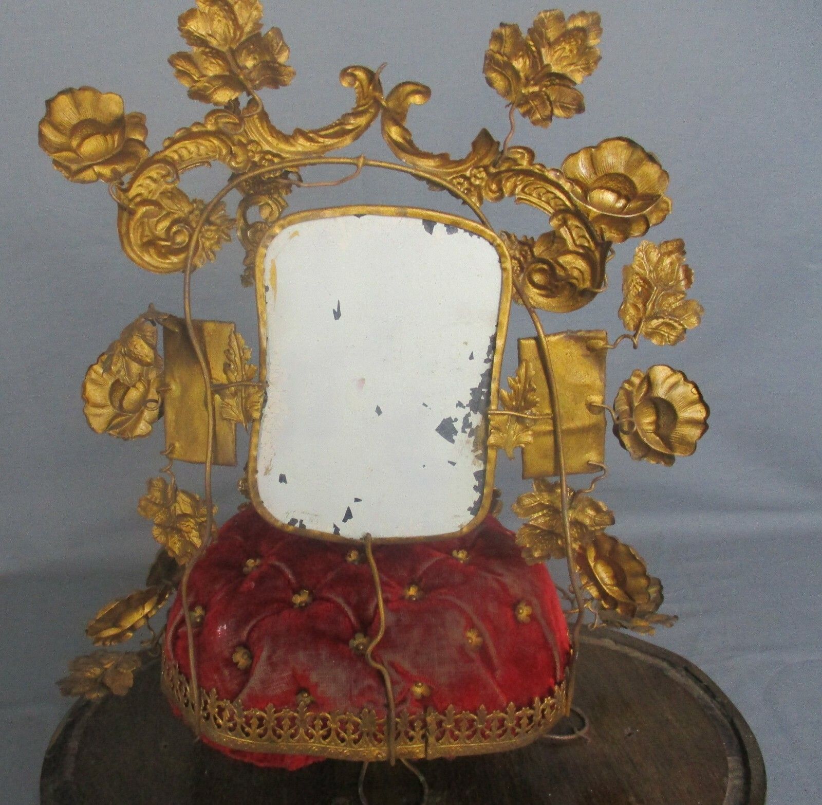 Home Decor Oval Antique 1800 Victorian French Bridal Wedding Dome Gold Gilt Leafs  Ormolu photo