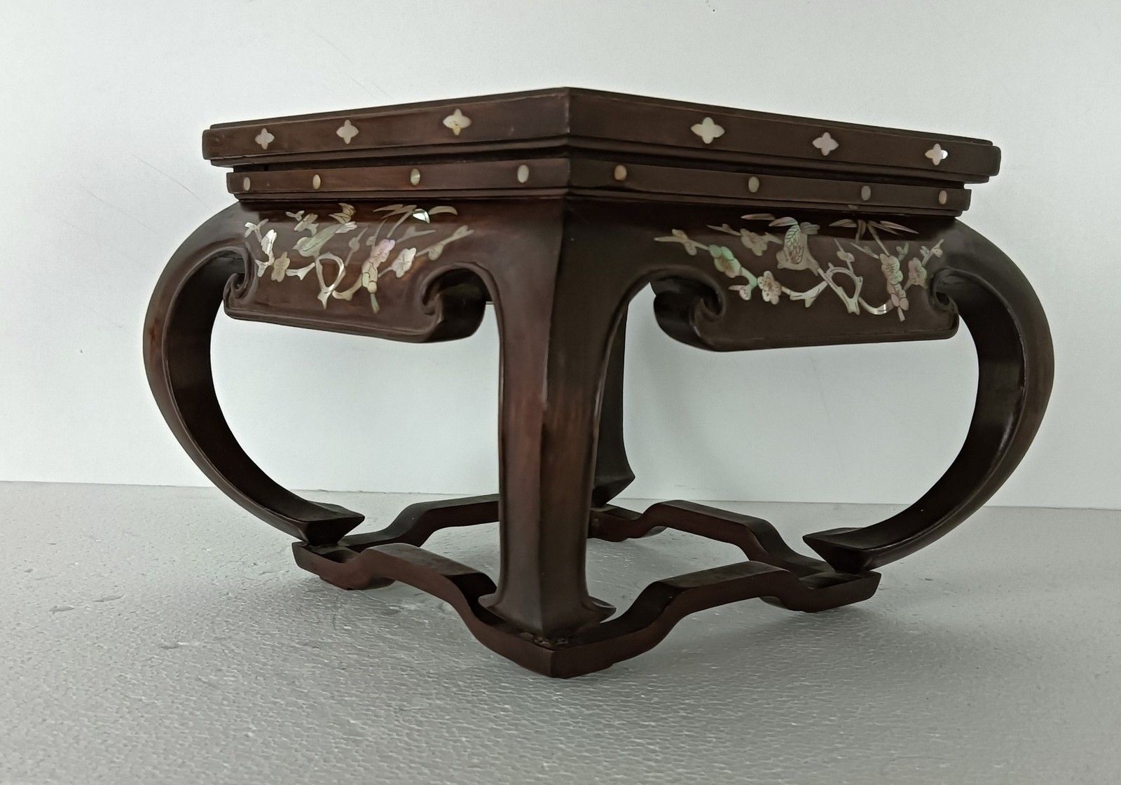 Small Gorgeous Low Chinese Side Bonsai Table Marble Top Mother Of Pearl Wood Vin photo vinterior