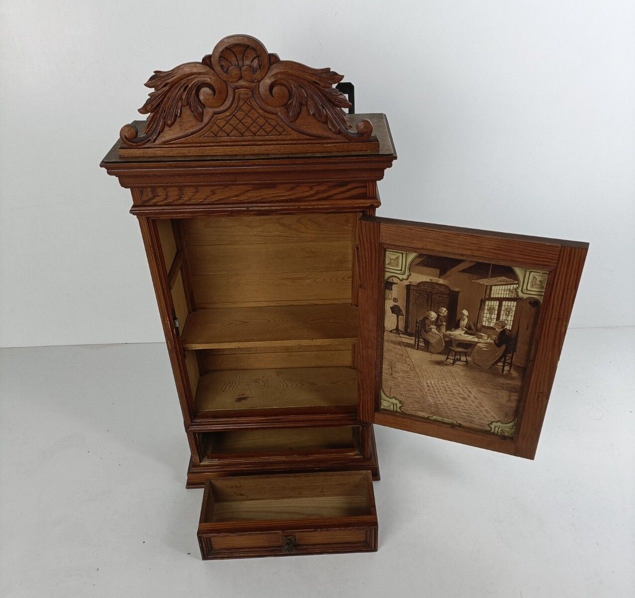 Gorgeous Large Medicine Apothecary Cabinet Gorgeous Pediment Beveled Glass Mirro photo 485.0