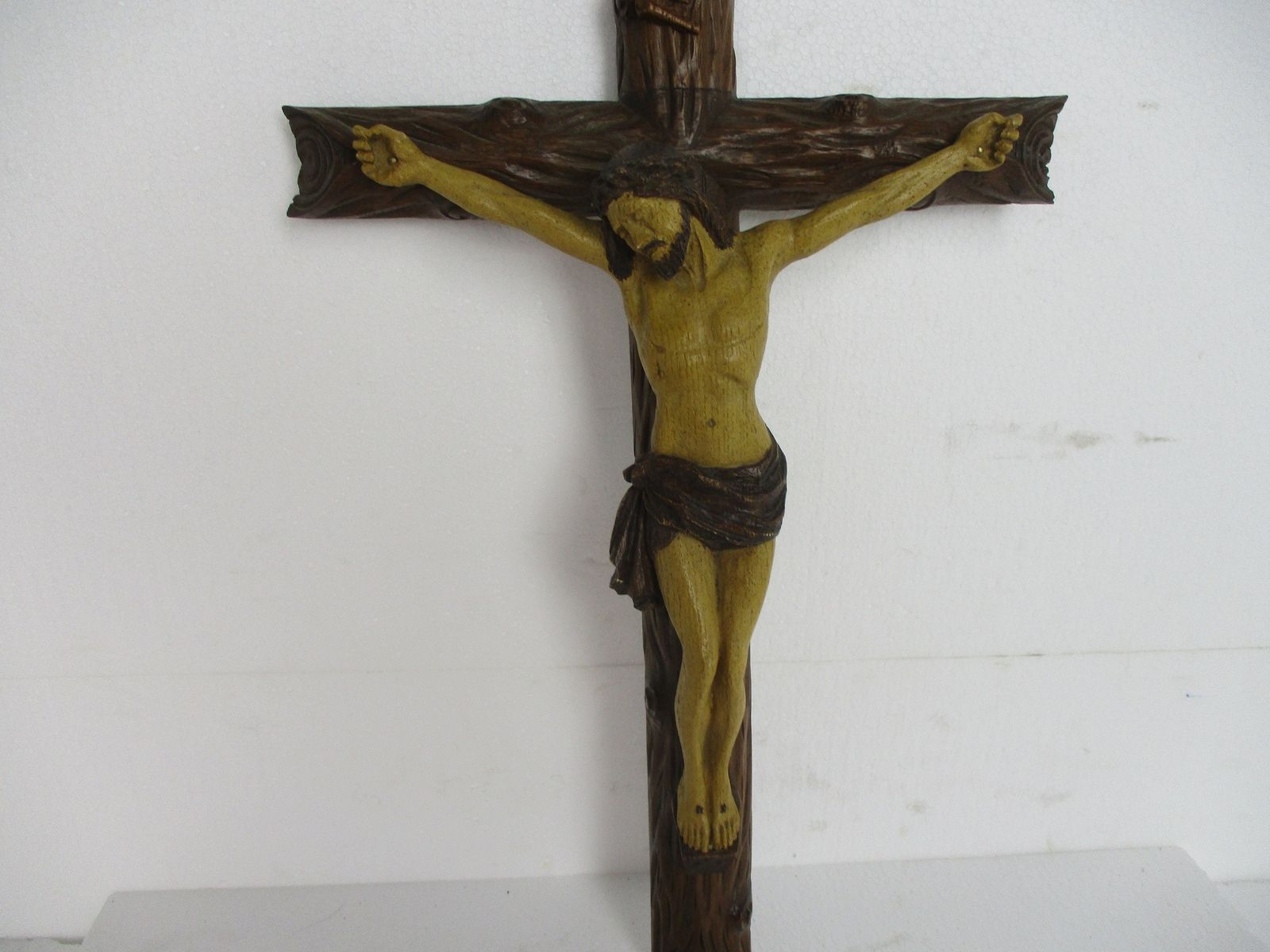 Hanging Crucifix Cross Corpus Christi Jesus Christ Hand Carved Ornate Wood Gorge photo Art