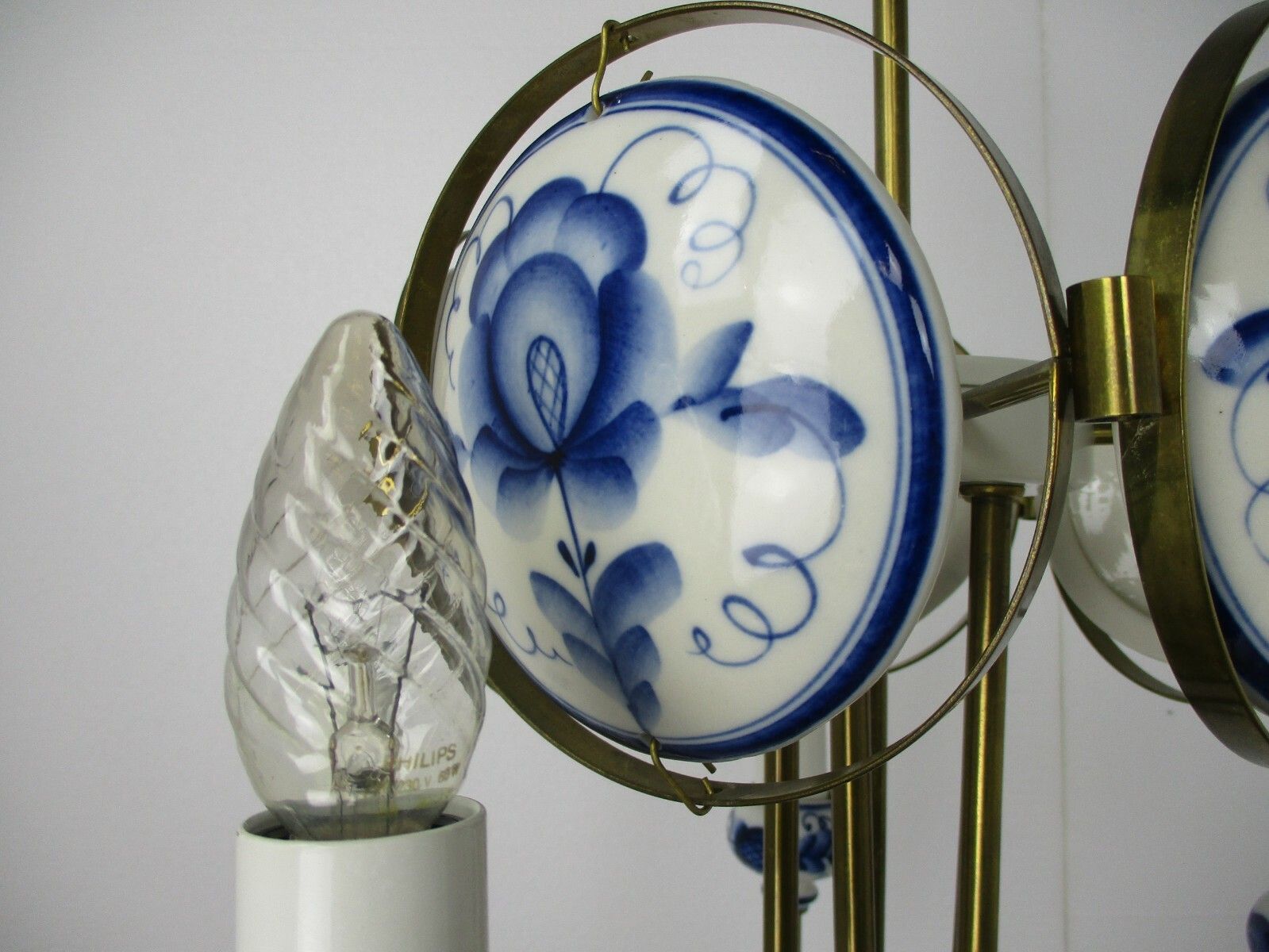 Delft Blue White Porcelain  Brass Chandelier Dutch 5 Arm Lights Htf Medallions photo 445.0
