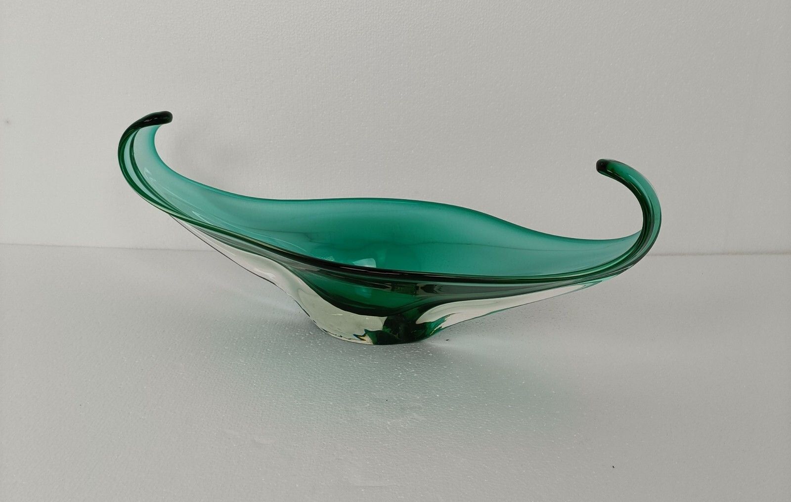 Italian Large Green Bowl Dish Centerpiece Murano Seguso Art Glass Stunning Wow photo for sale