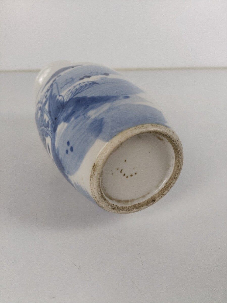 photo furniture Antique Japanese Blue White Vase Hand Painted Decorative