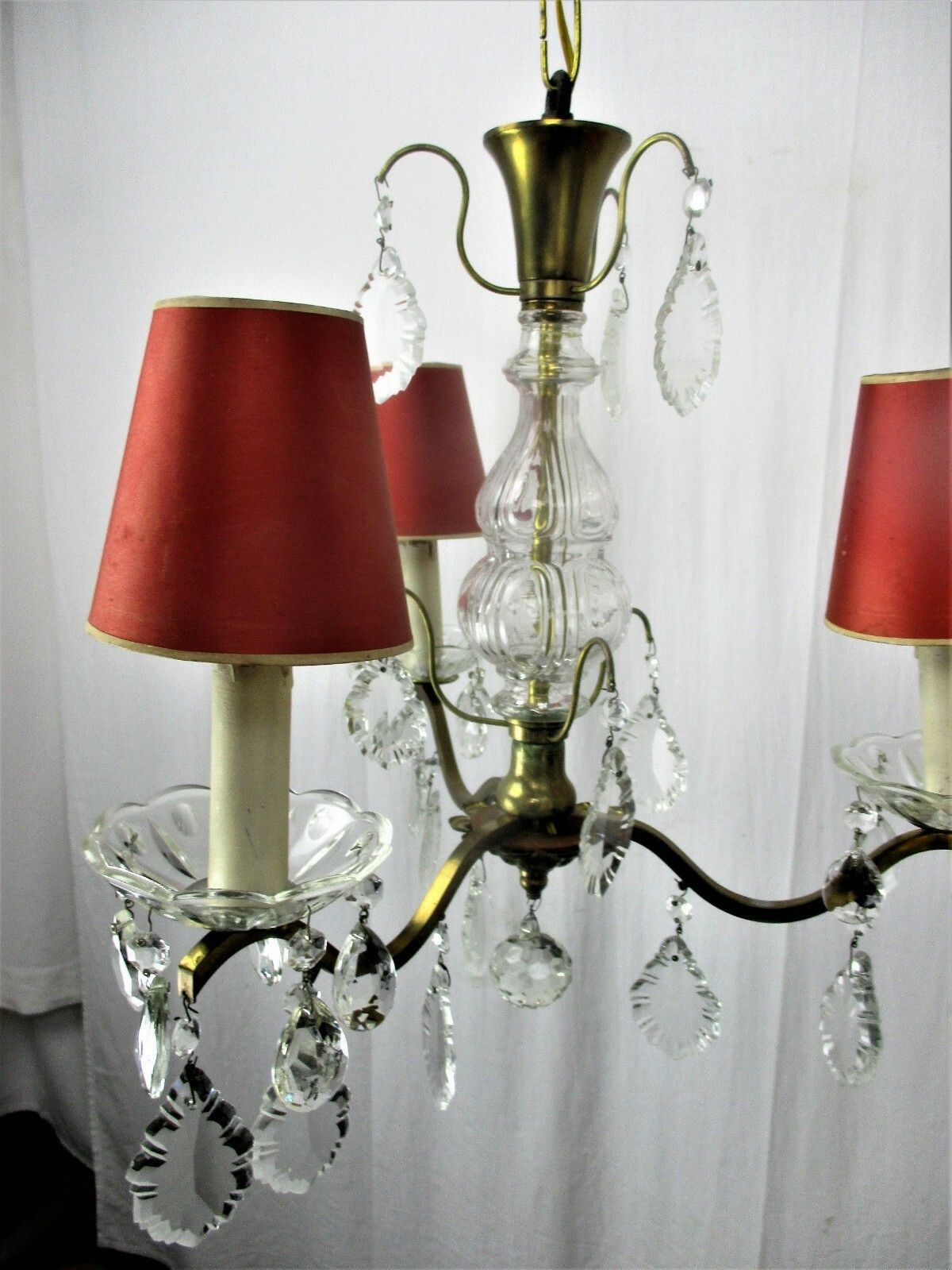 photo furniture Brass Ornate Chandelier 3 Arms Lights Prisms Hollywood Regency Empire Red Shades