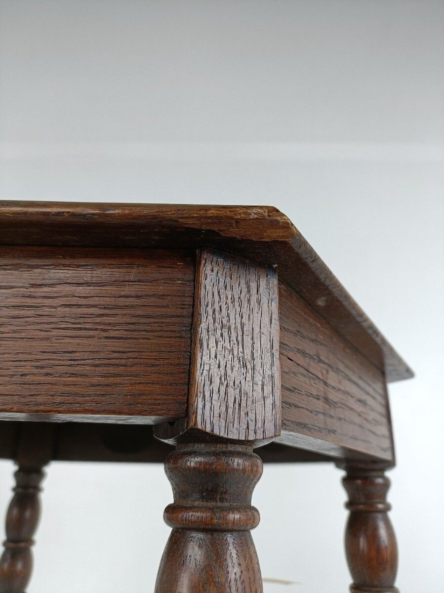 photo for sale Antique Coffee Side Occasional Table Bobbin Legs Barn Farmhouse Style Gorgeous