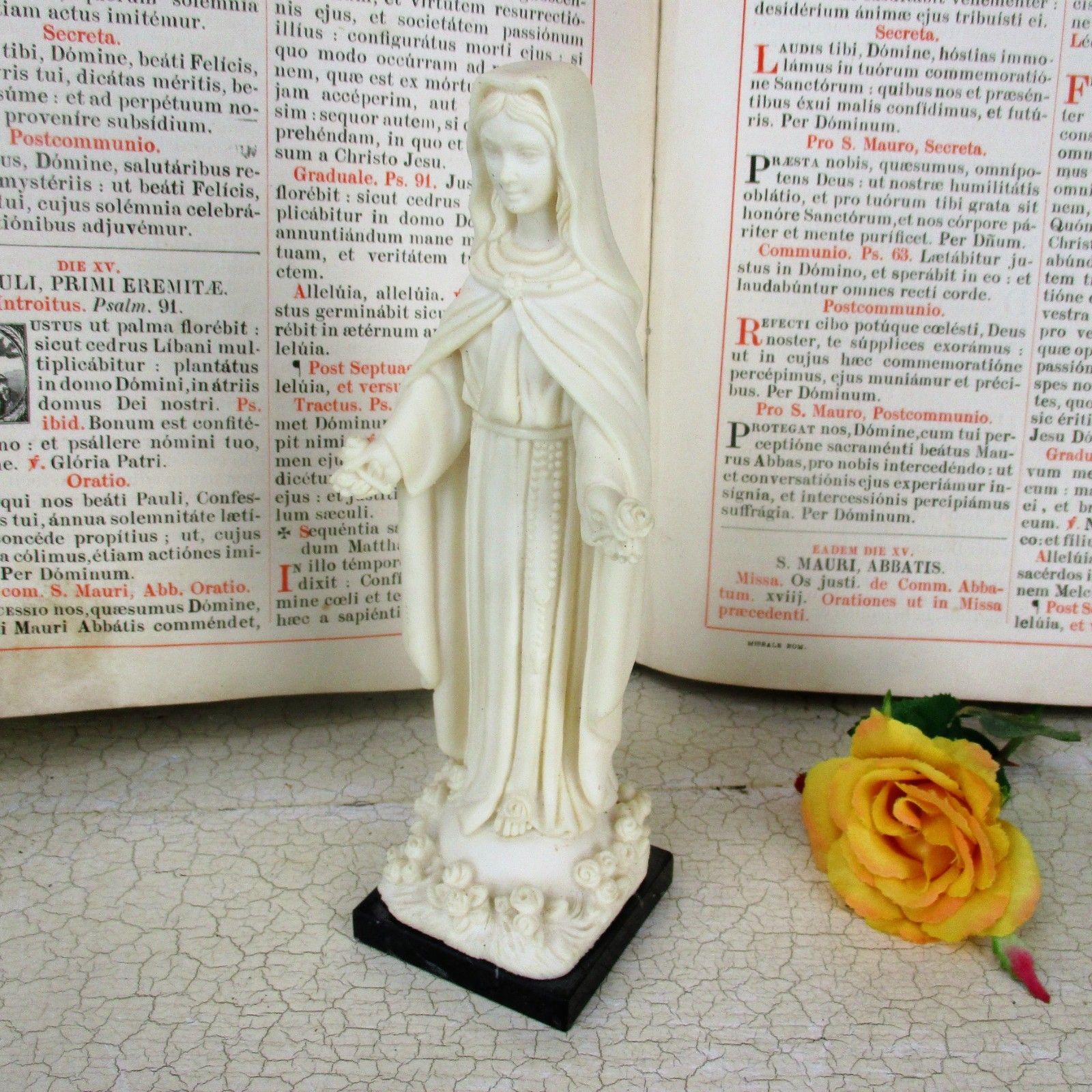 Statue Virgin Mary Our Lady Madonna Delle Rose Resin Marble Base Faro  Collector photo Art