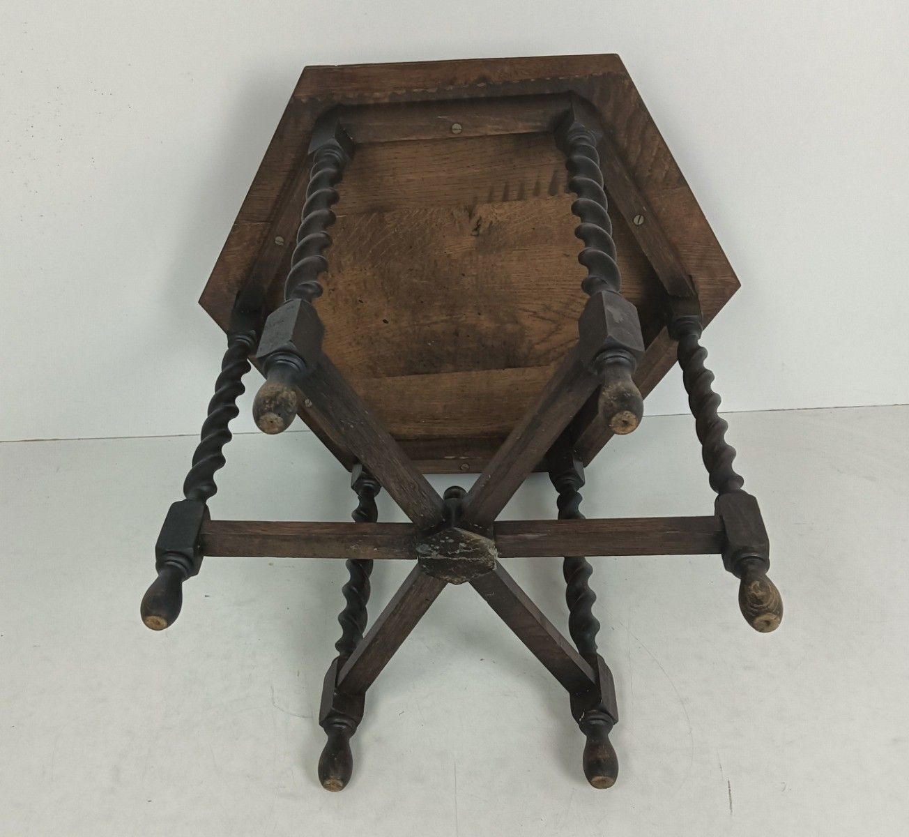 Side Occasional Coffee Table Hand Carved Wood Barley Twist Ornate Sextagon Beaut photo vinterior