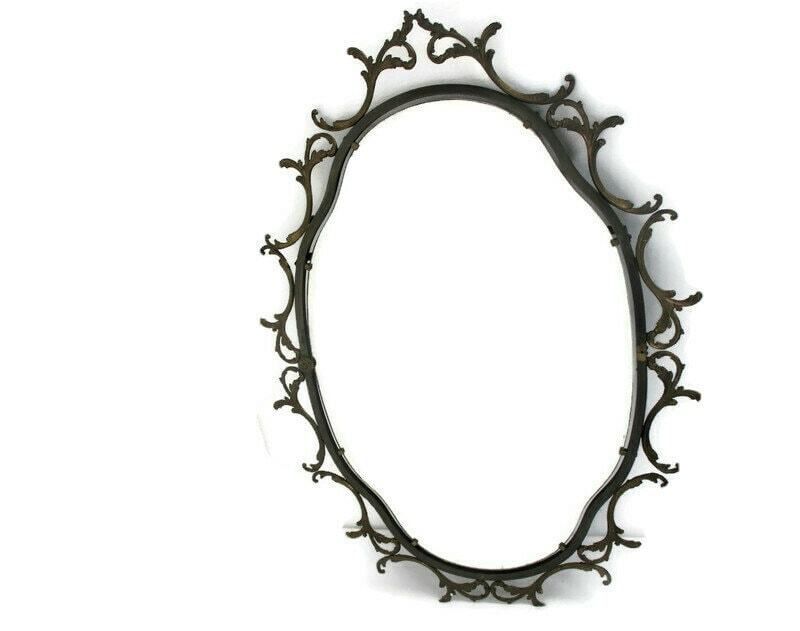 Large  Ornate Oval Brass Wall Hanging Mirror Hollywood Regency Gorgeous Extremel