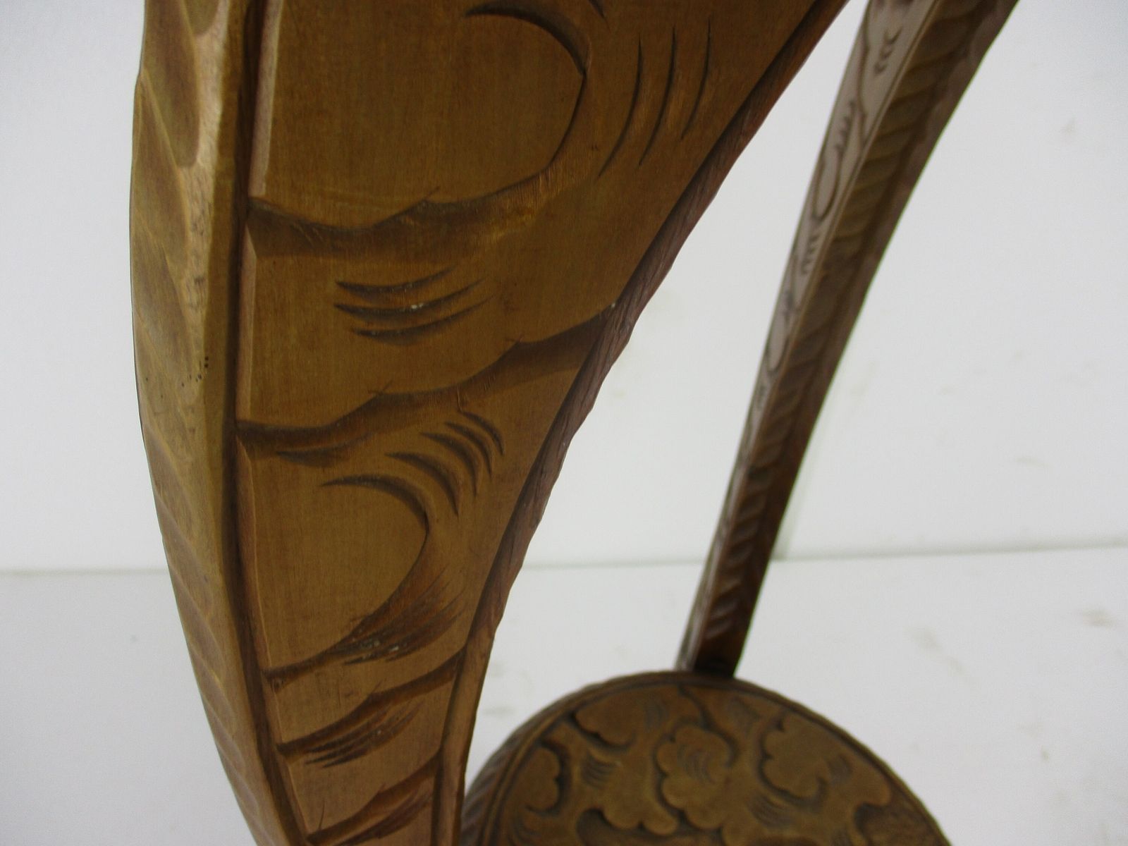 Gothic Asian Style Dragon Hand Carved Wood  Side Display Wine Table Pedestal Pla photo vinterior