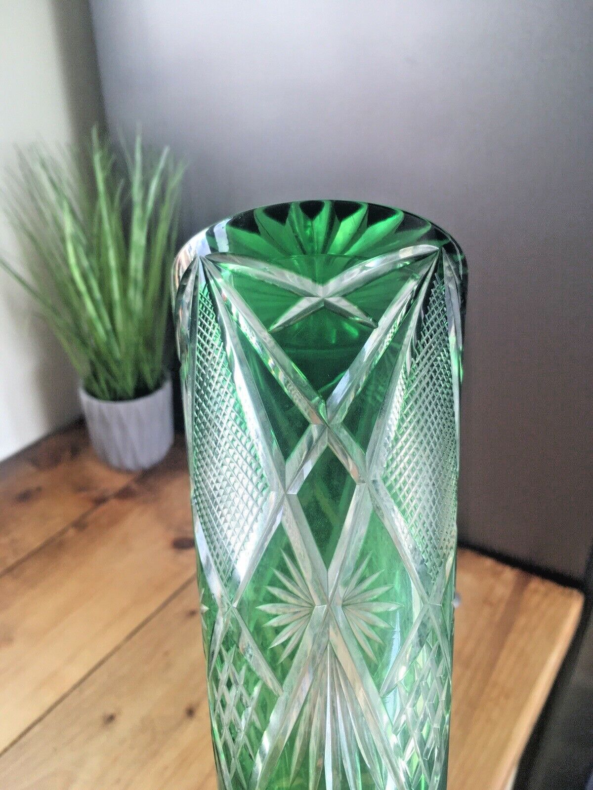 photo furniture Stunning Antique Bohemian Crystal Green Cut To Clear Glass Decnater   St Louis ?