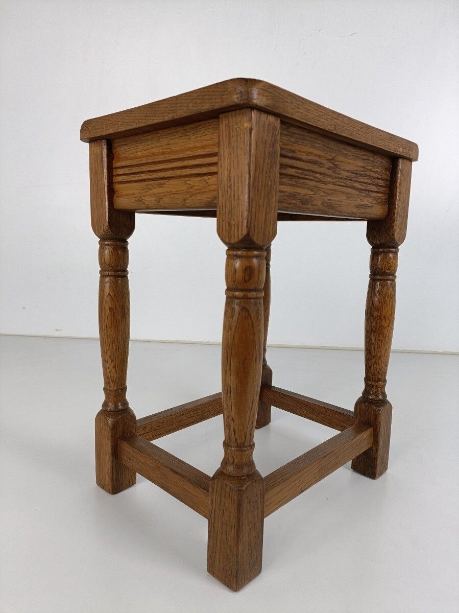 Side Occasional Small Wine Table Pedestal Barn Style Wood Vintage 70s photo vinterior