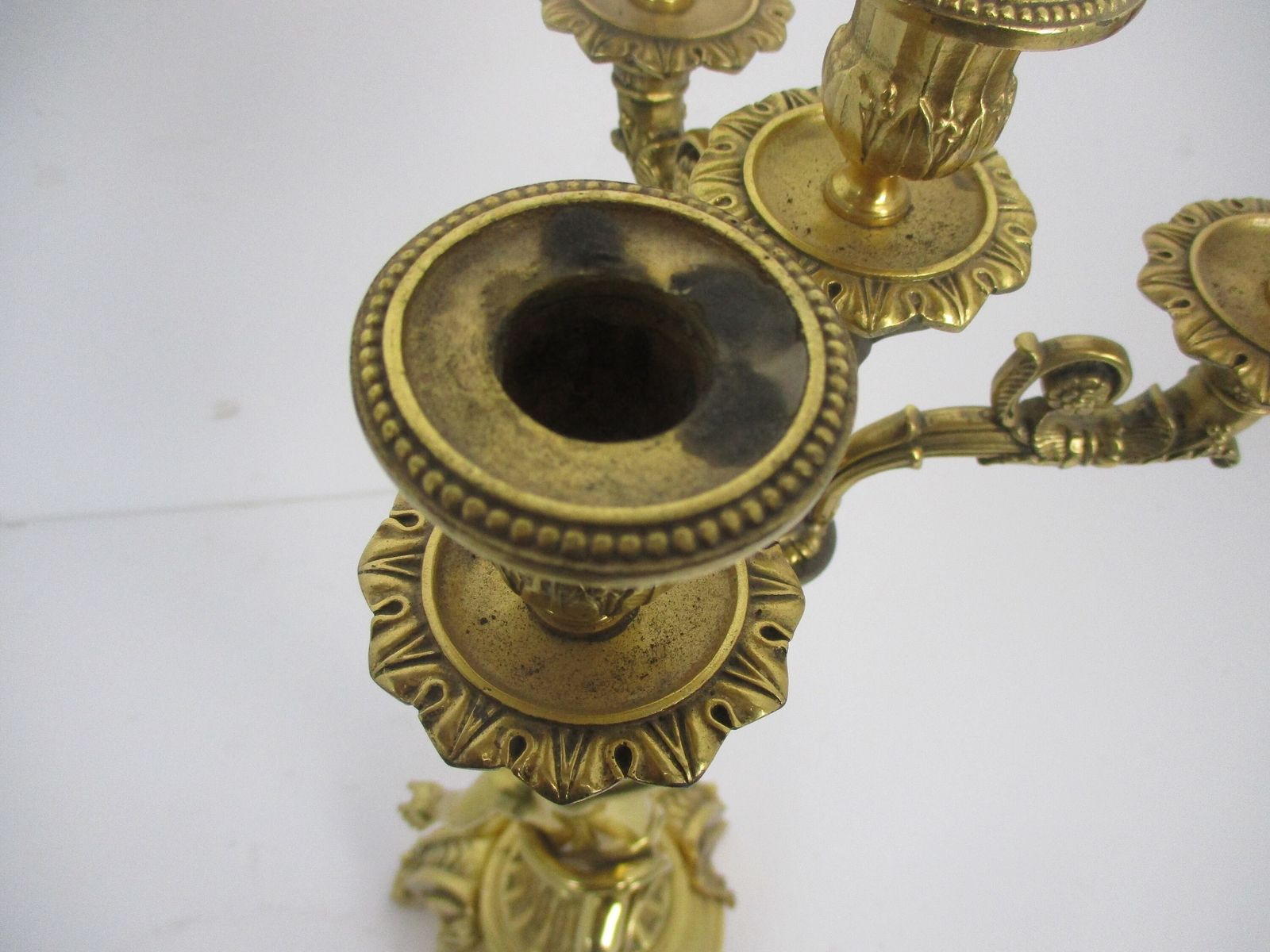 Glorious Embossed Brass Ornate Candle Holder Candelabra 4 Arm Centerpiece Cherub photo vintage