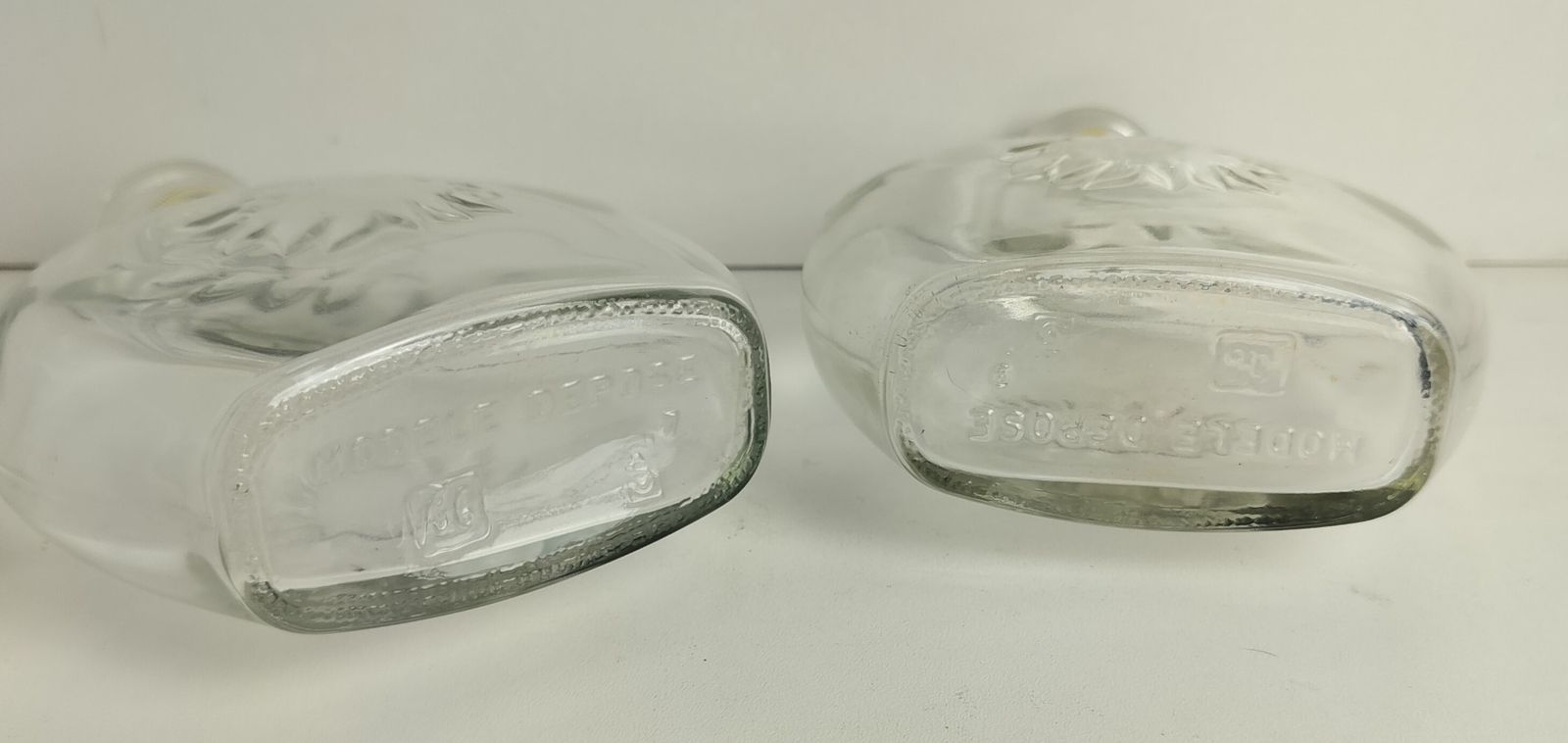 French Ricard Pitcher Water Carafe Pastis Apero France Collector  Set Of 2 Diffe photo vinterior