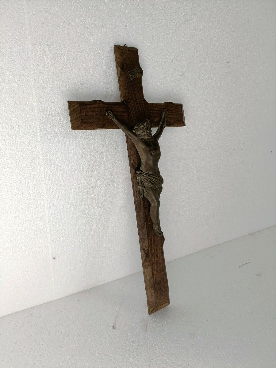 Large  Hand Carved Wood Hanging Crucifix Jesus Christ Cross Vintage Corpus Chris photo for sale