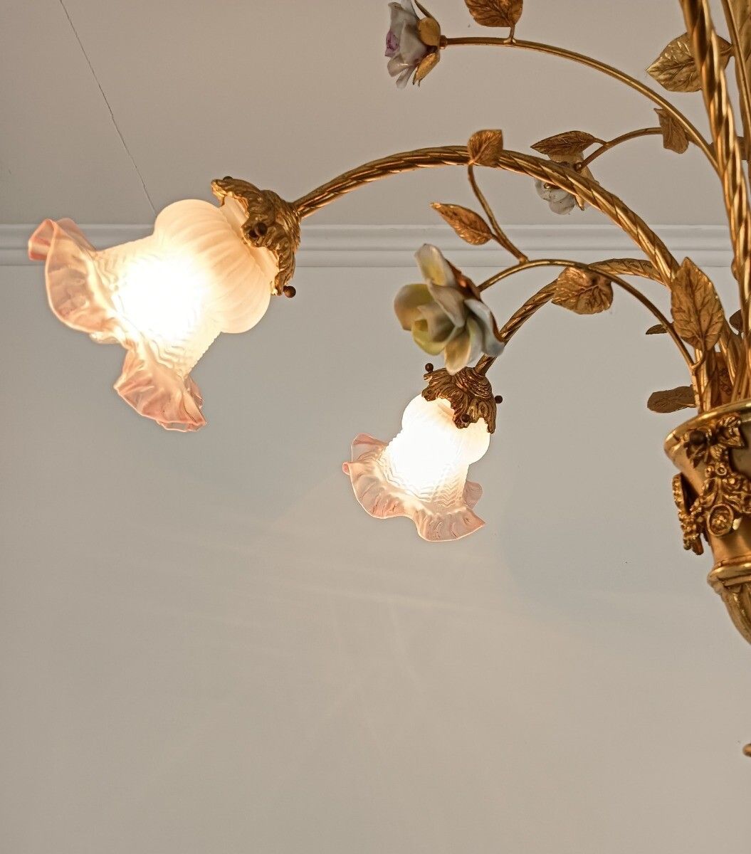 Gorgeous Chandelier Spelter Brass Porcelain Glass Shades Tulip Form Italian Flow photo Lighting