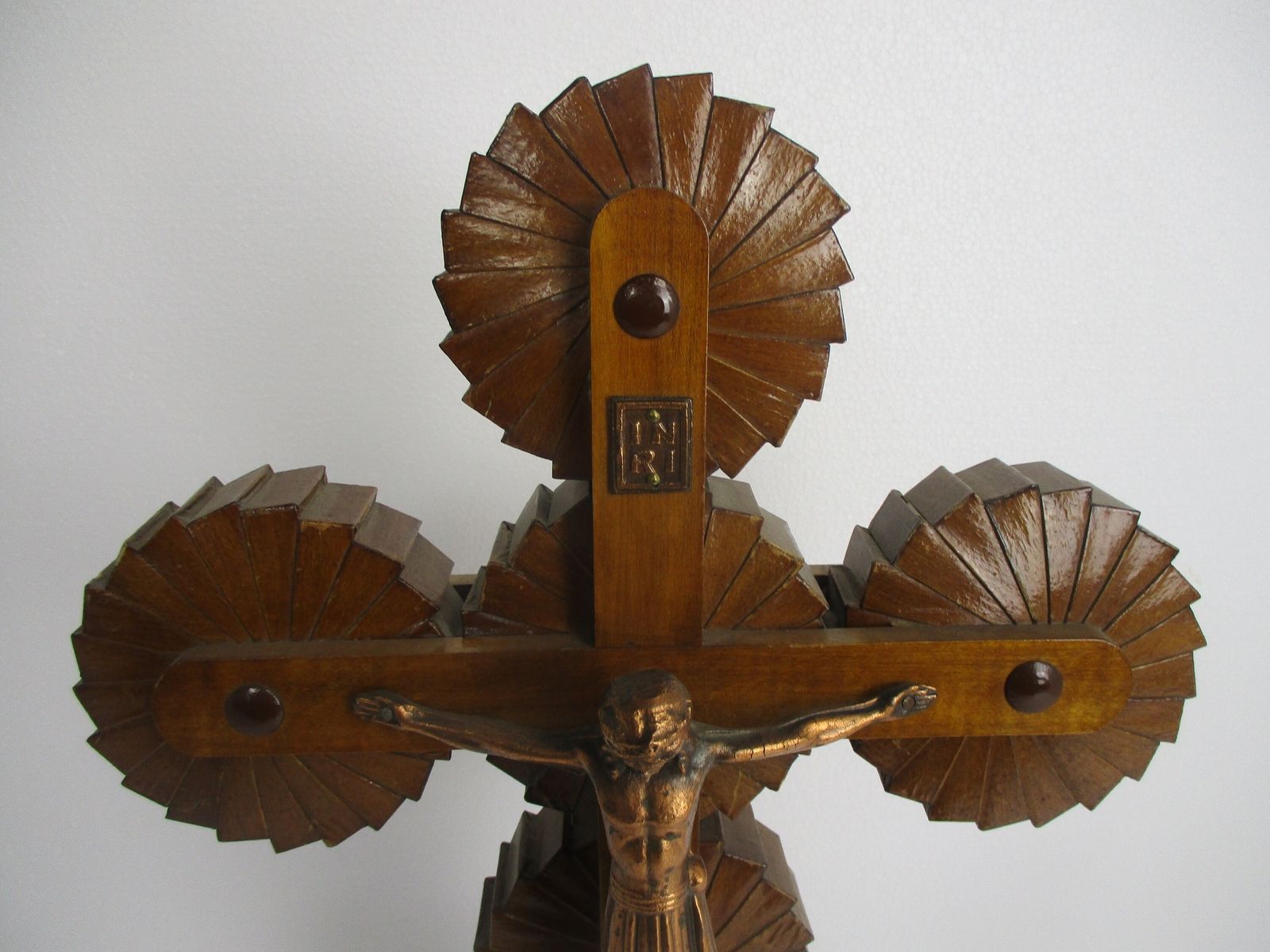 Tramp Trench Tramp Folk Art Standing Hand Carved Wooden Crucifix Vintage Rare Co photo furniture