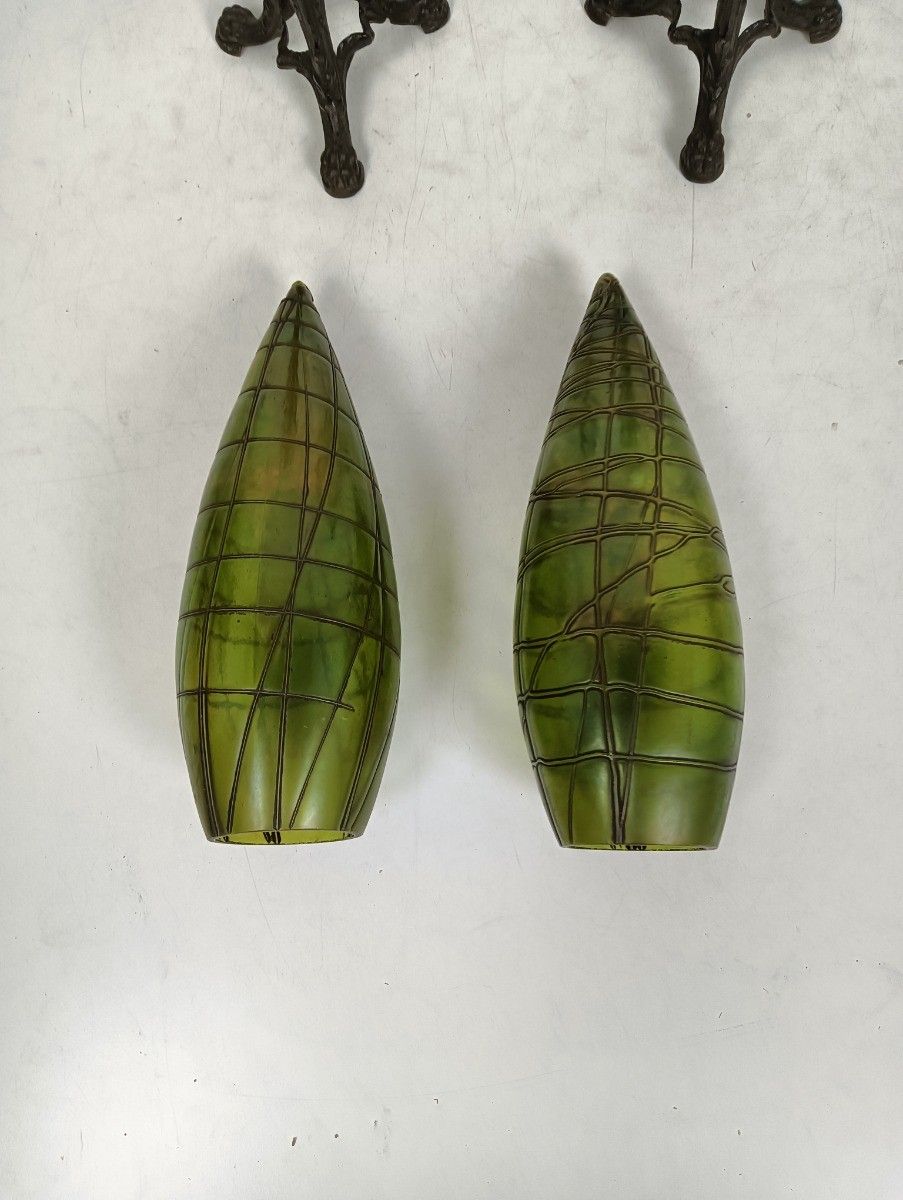 Pair Art Nouveau Iridescent Art Glass Vases With Spelter Base Palme Koenig Desig photo Home Decor