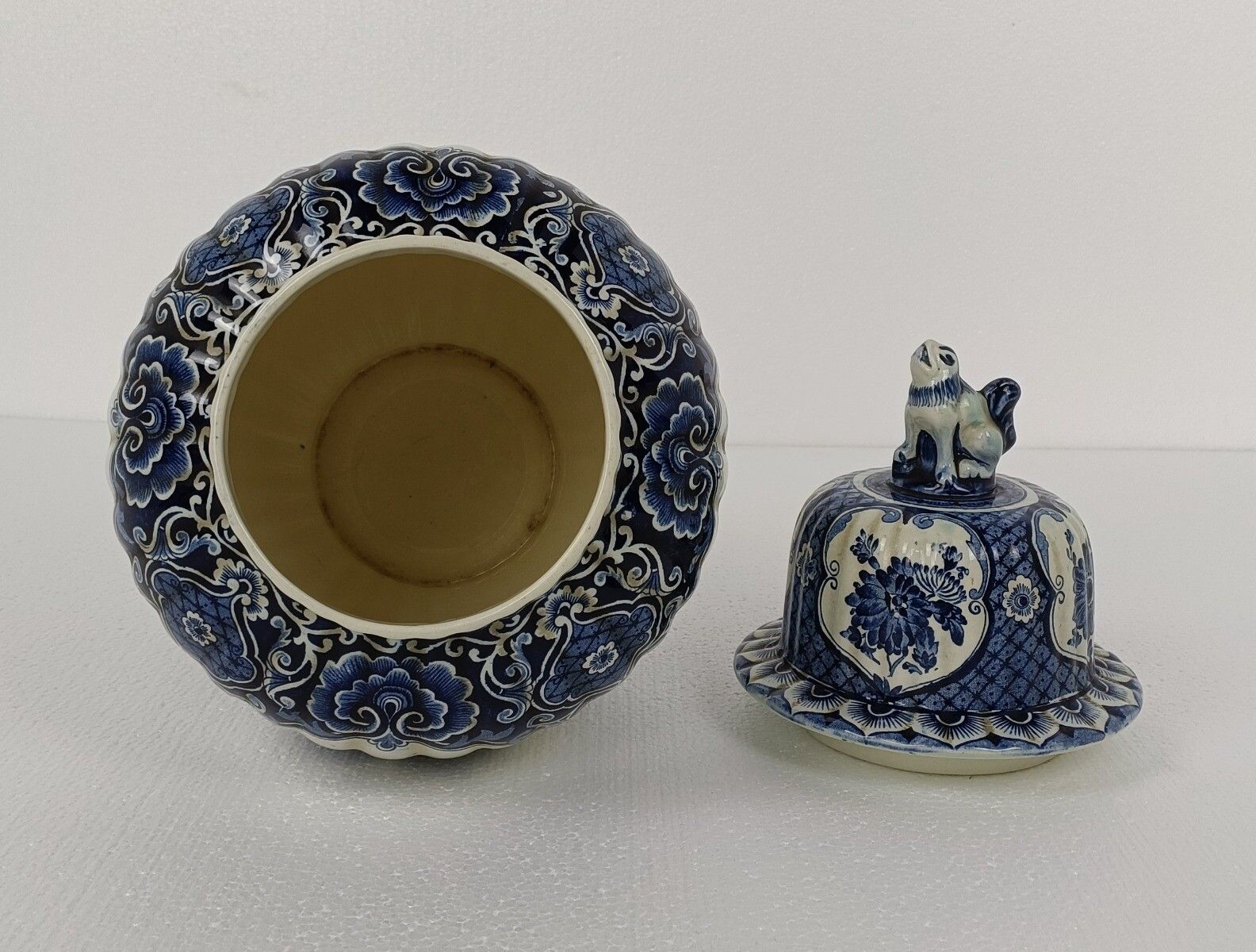 Large Royal Sphinx Maastricht Delft Vase Urn Marked Blue White Foo Dog  Beauti photo buy