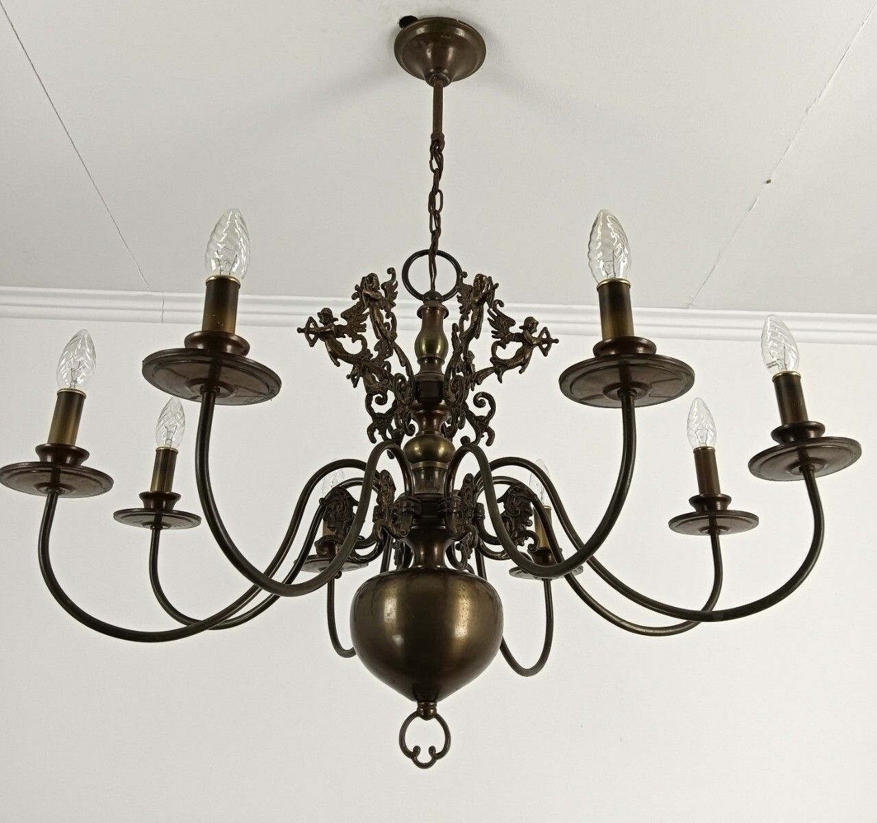 Exquisite Flemish Dutch Chandelier Brass Cupids Lovely 8 Lights Arm Farmhouse St photo for sale
