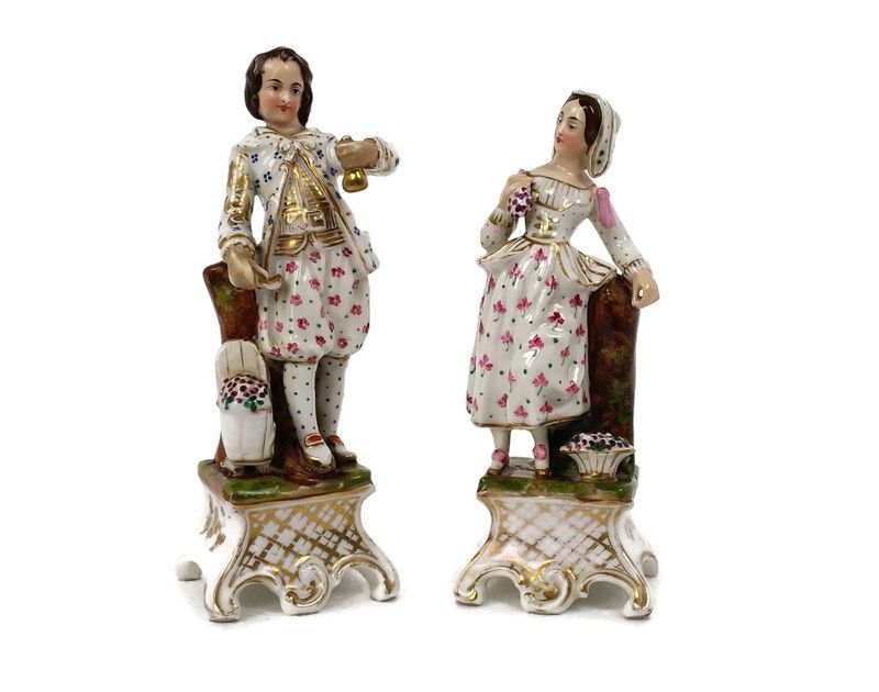 Pair Of Figurines Statues Bisque Porcelain  Man And Woman Flower Spanish Couple