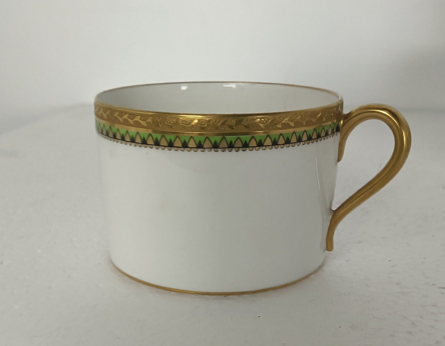 Antique Tableware  Gda Limoges White With Ivy And Gold Demitasse Cups And Saucer photo furniture