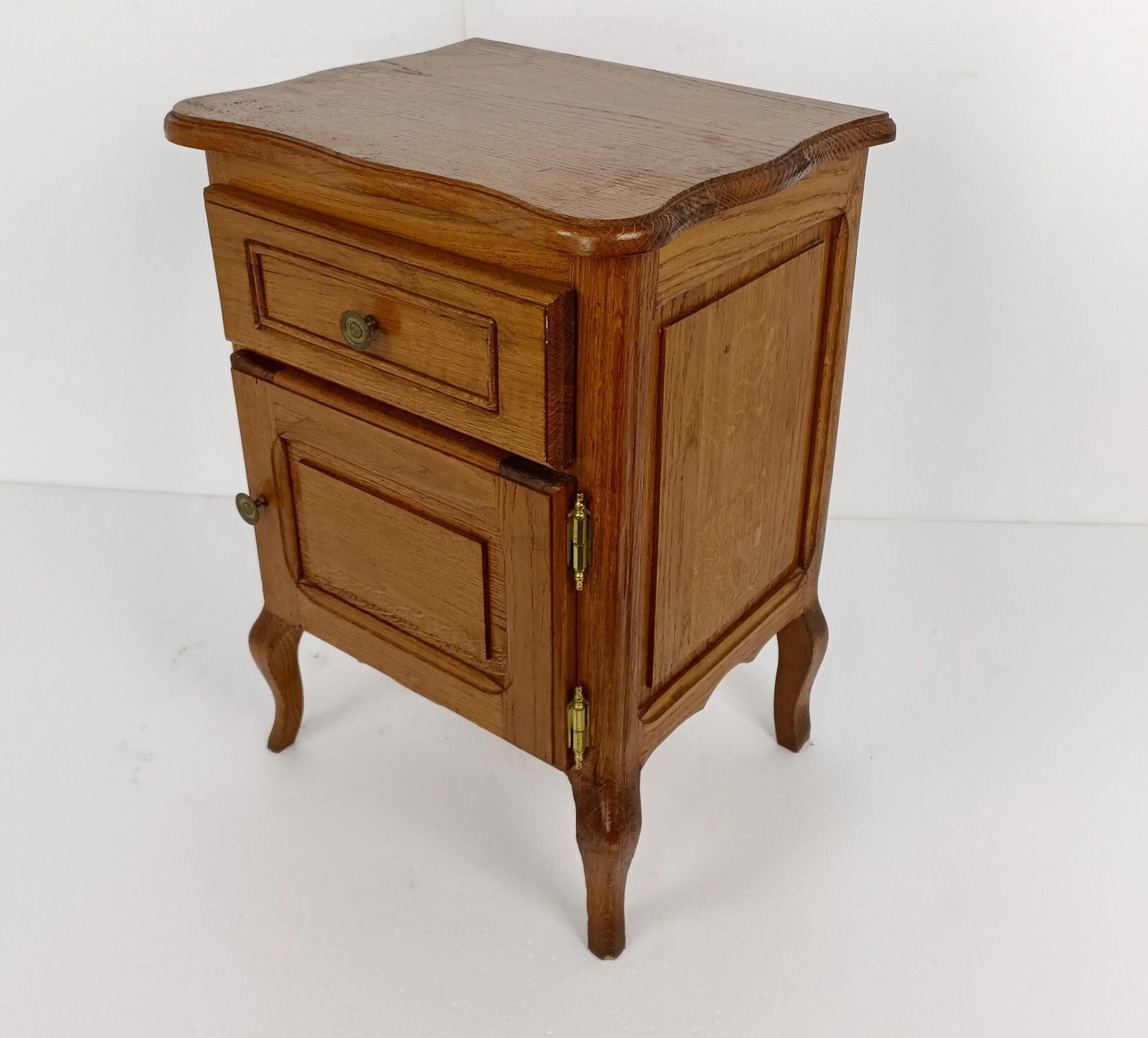 Vintage  Nightstand End Table Mid Century Modern Wood Night Stand Modernist photo 371.0