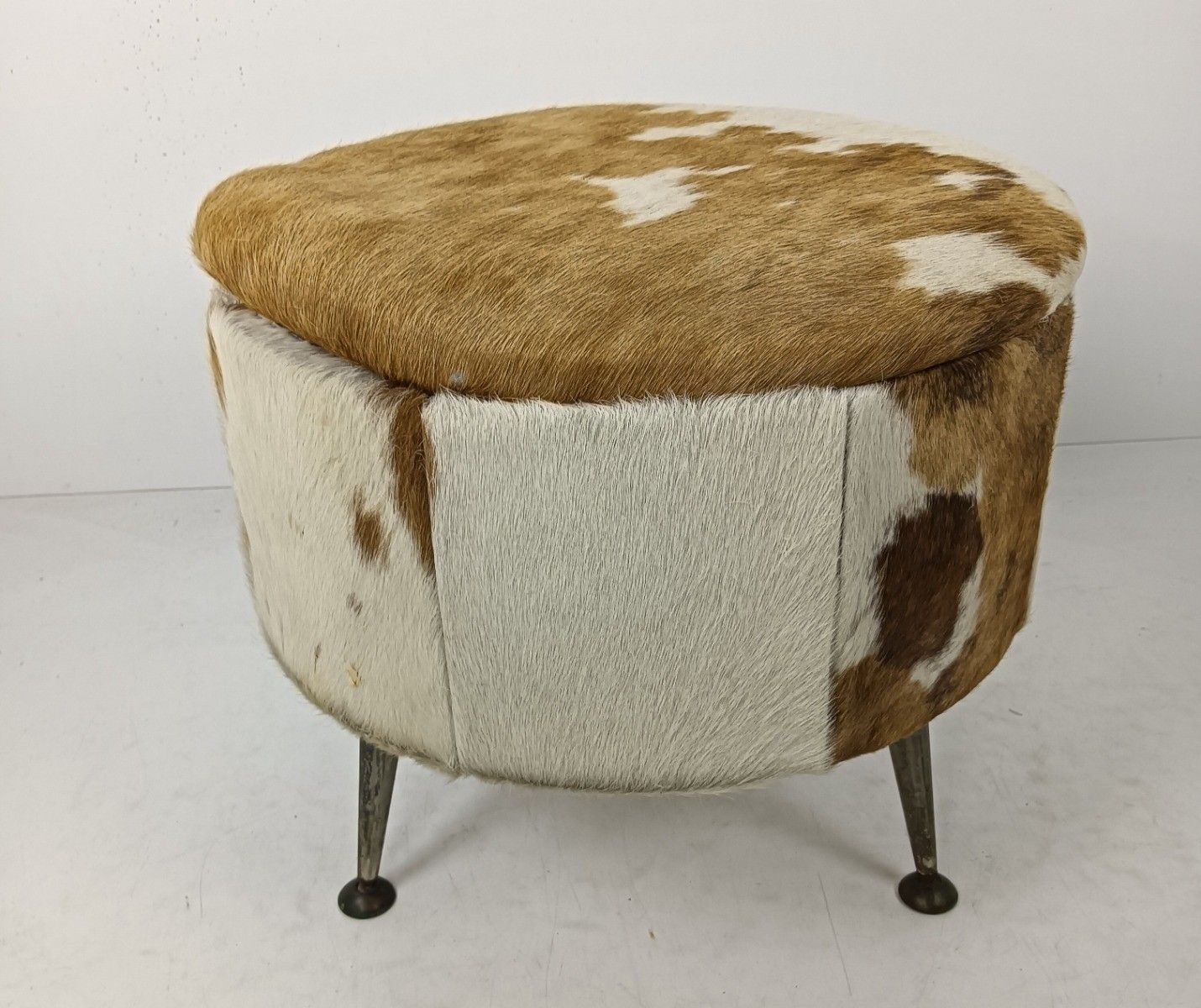 Retro Patchwork Footstool Stool Pouf Cut And Sew  Hide  Ottoman Seat Vintage Fun photo buy