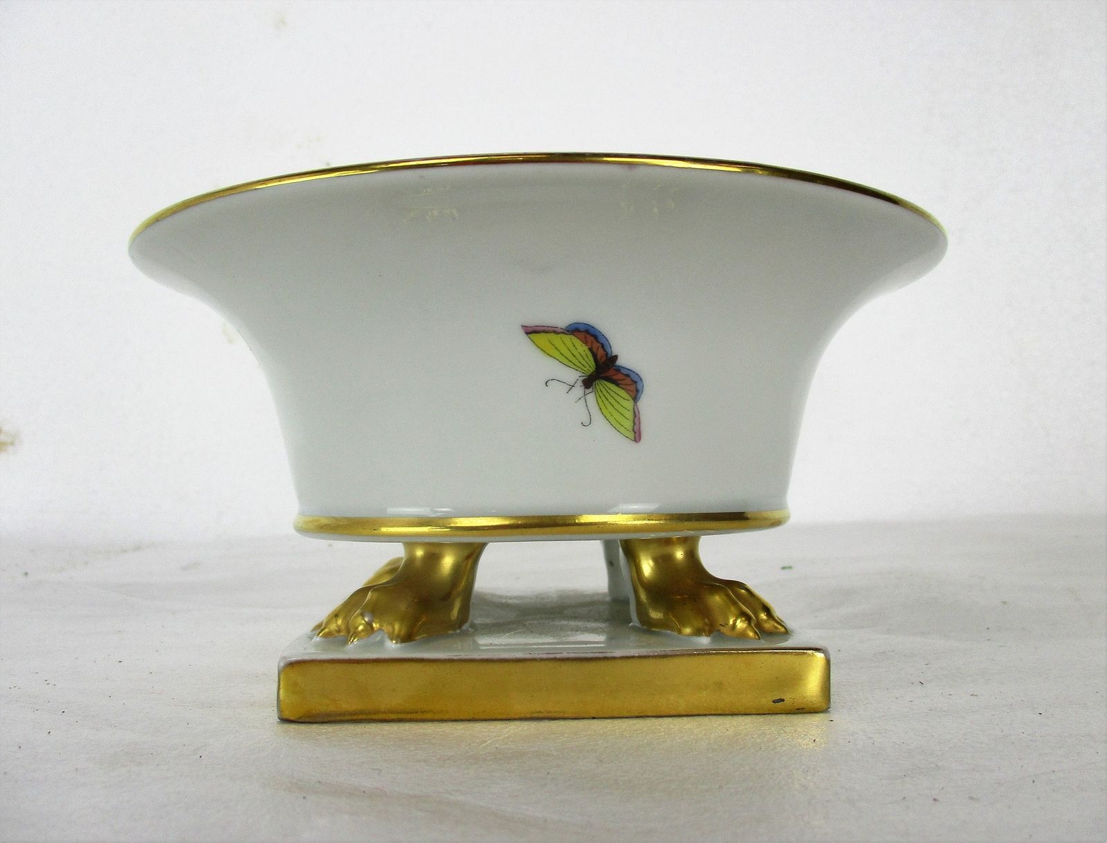 Jardiniere Nail Vase Planter Birds Butterflies Herend Hungary Footed Paw Legs Go photo vinterior