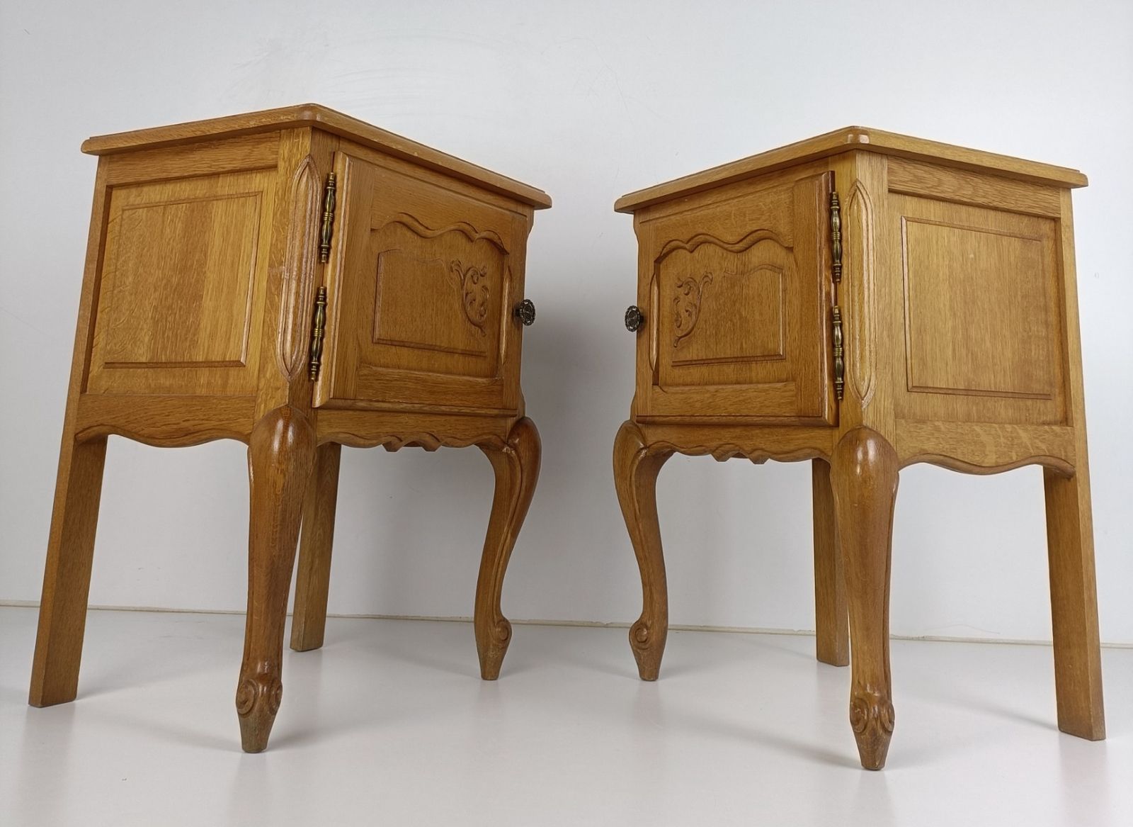 Pair Of Nightstands End Tables Cabinets Louis XV Style Bedroom Cabinets Wood Far photo vinterior