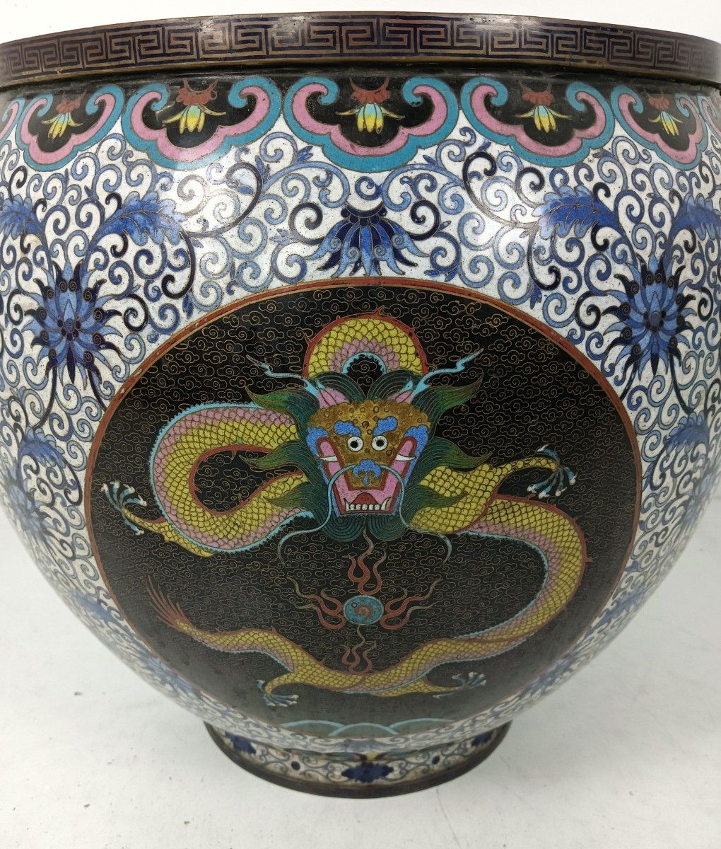 Antique Large Indoor Planter Chinese Cloisonné Bronze Urn Cache Pot Dragon photo vinterior