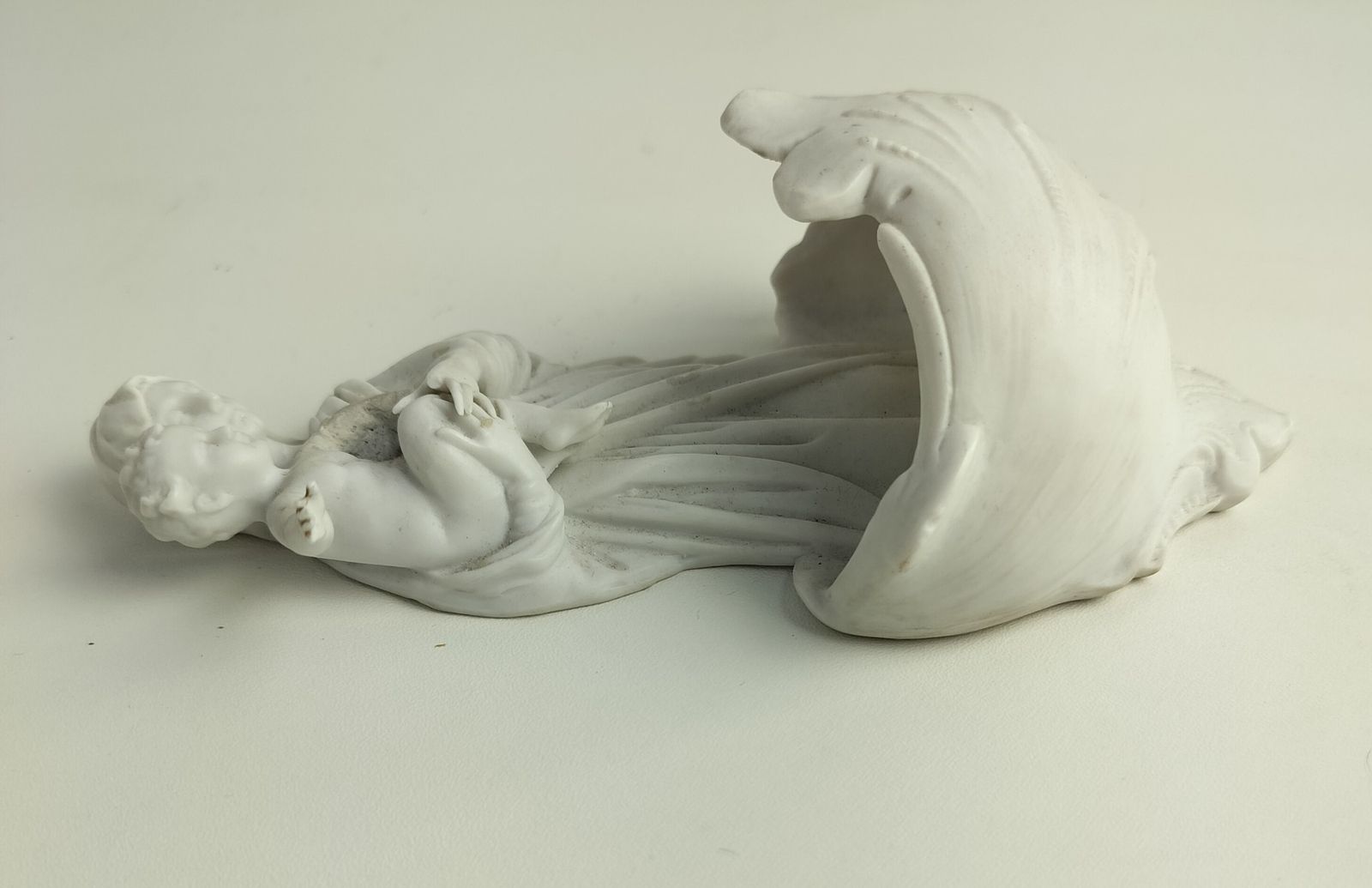 Gorgeous Antique Holy Water Font Vessel White Bisque Porcelain Madonna With Infa photo vintage