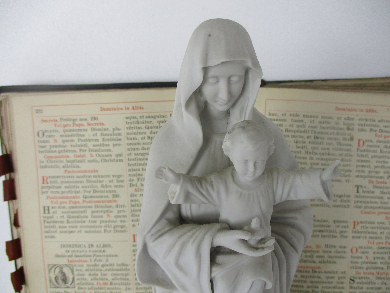 Antique Bisque Porcelain Statue Virgin Our Lady Mary Infant Child Exquisite Gorg photo Art