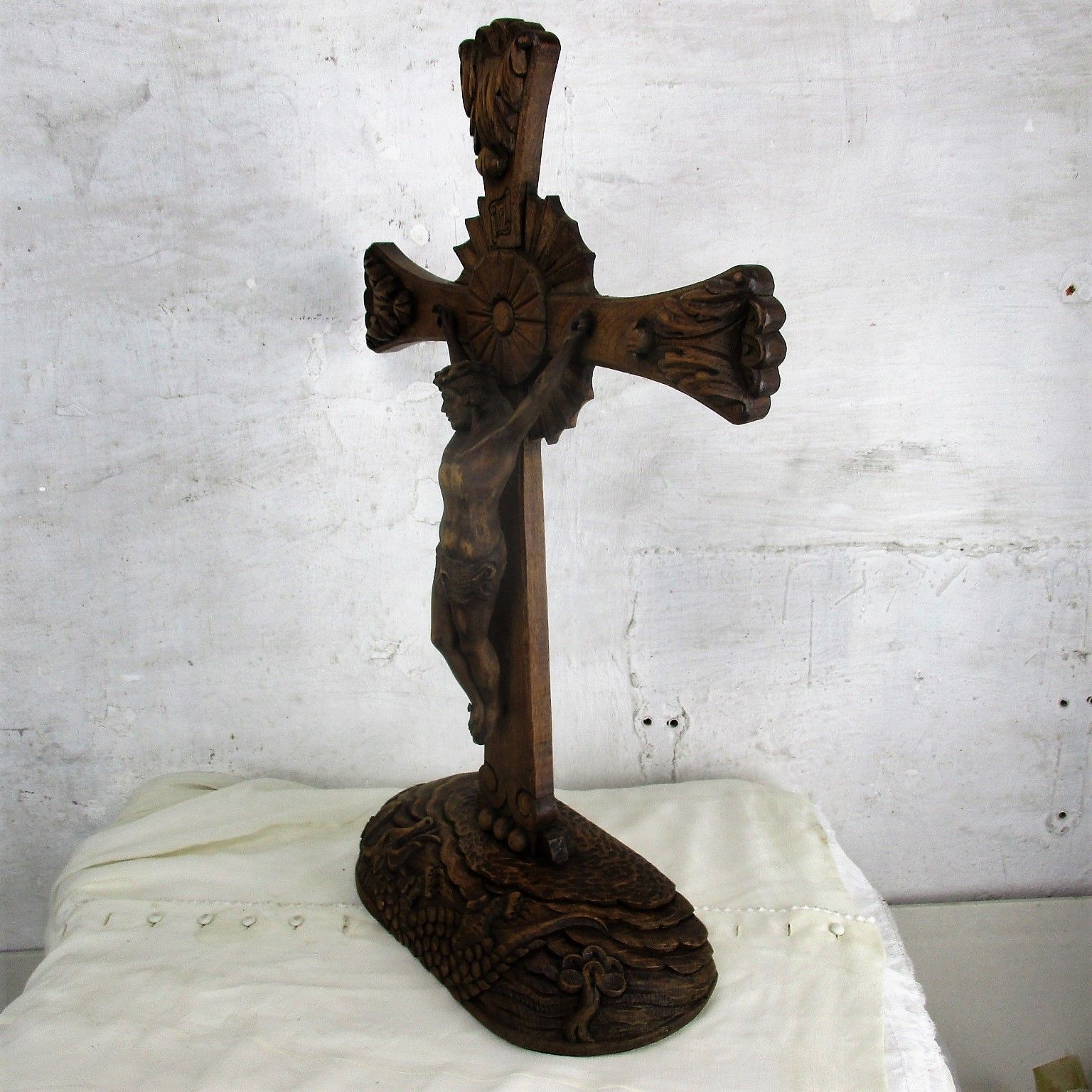 photo for sale Stunning  Standing Hand Carved Oak Art Crucifix  Jesus Christ Dragon Htf Wow 70s