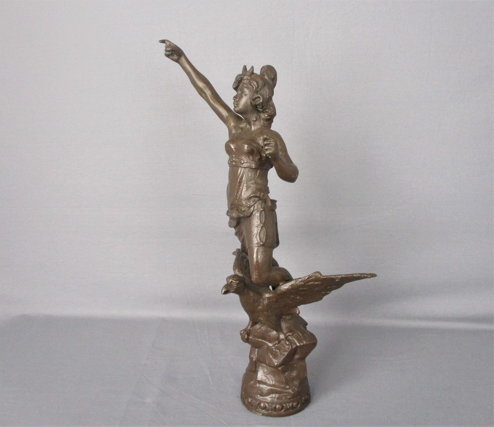 Sculpture Statue Spelter Woman Flying On Eagle Warrior Art Deco Figurine 21.25&Q photo 223.0