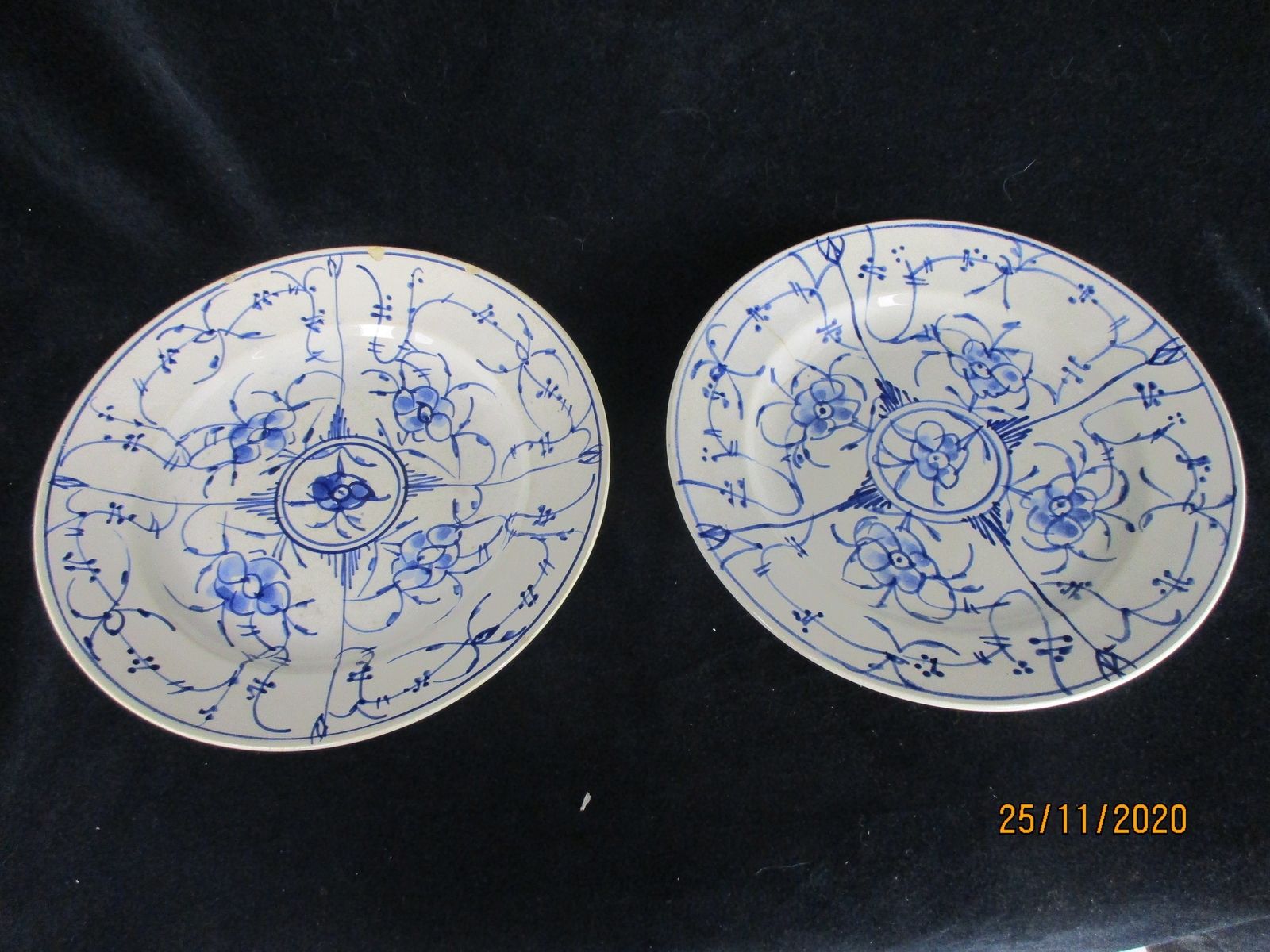 2 Dinner Plates Antique Royal Copenhagen Blue Fluted Marked Sarreguemines photo furniture