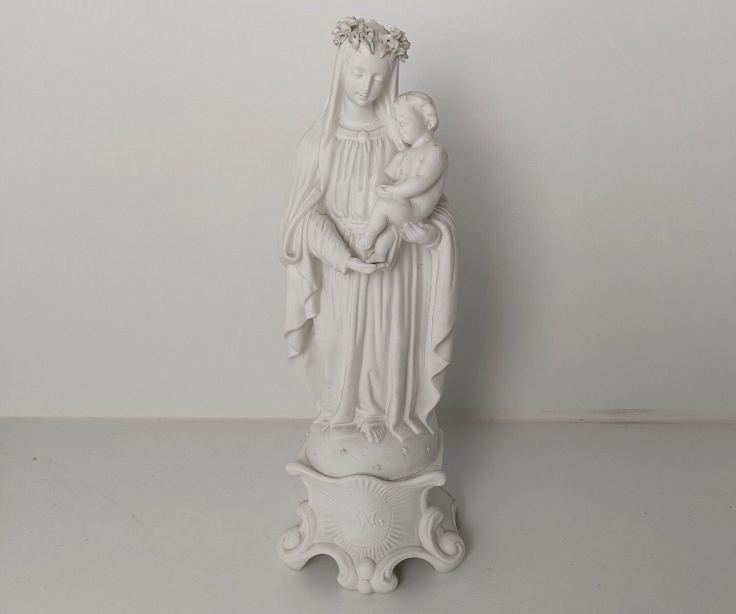 Antique 1900 Bisque Statue Virgin Mary Our Lady Madonna Infant Jesus Exquisite F