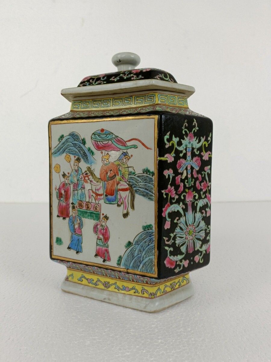 Hexagonal Jar Vase Lidded 19th Century Chinese Family Noir Hand Painted photo Home Decor