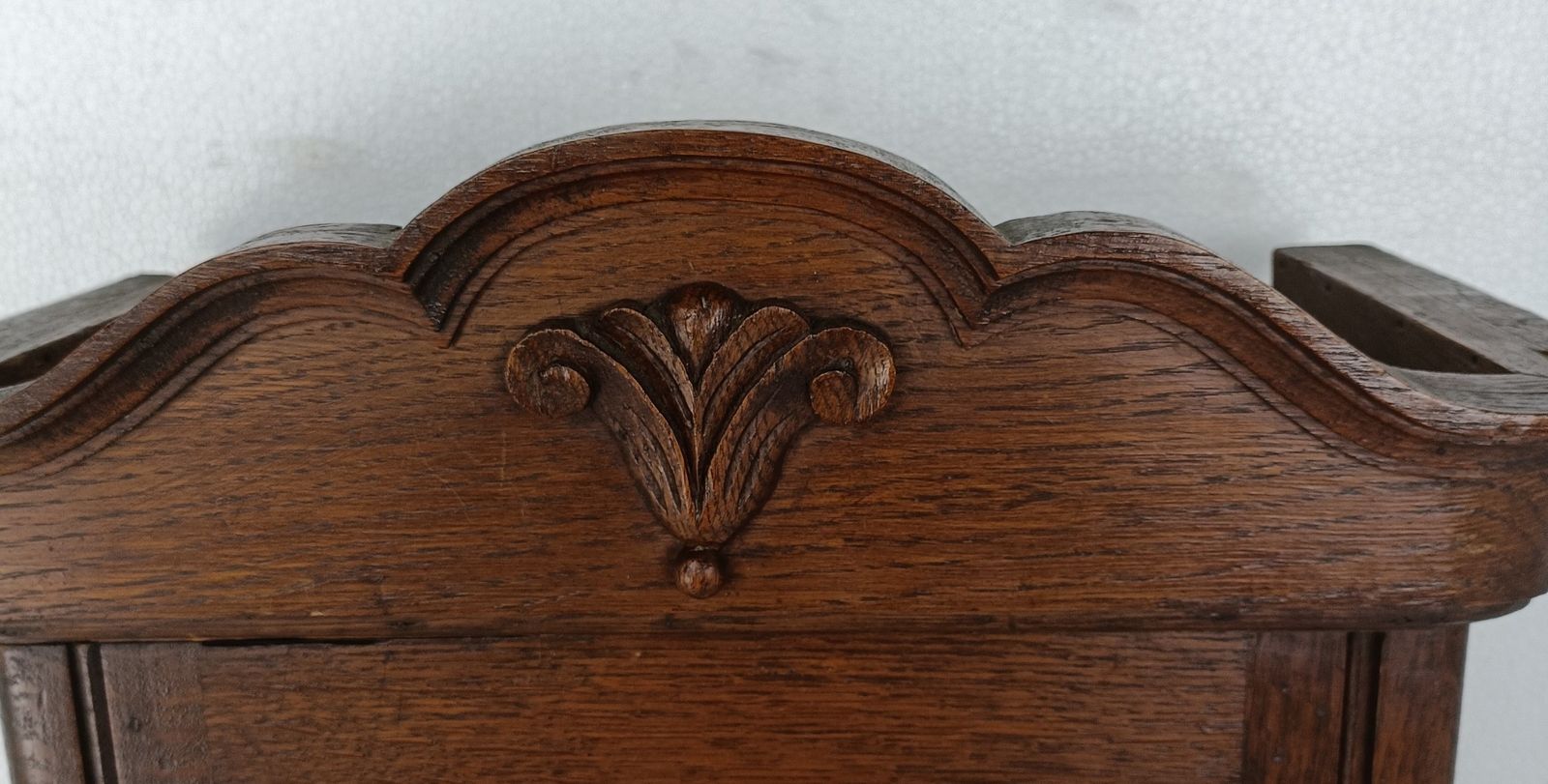 Large Medicine Apothecary Cabinet, Bathroom, Kitchen Carved Wood, Gorgeous, Beve photo furniture