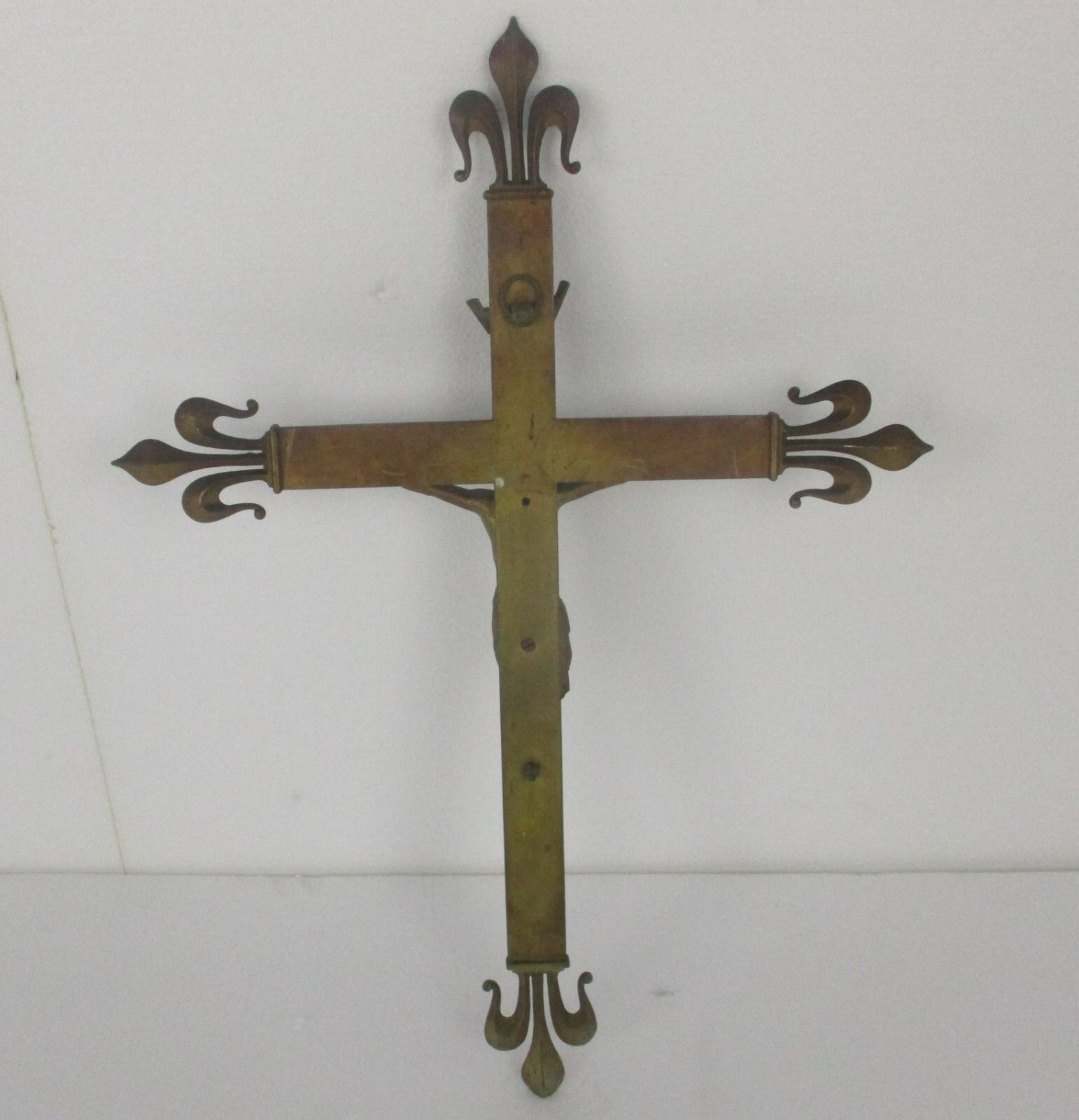 Large  Hanging Wall Crucifix Completely Brass Corpus French Fleur De Lis Chapel photo vinterior