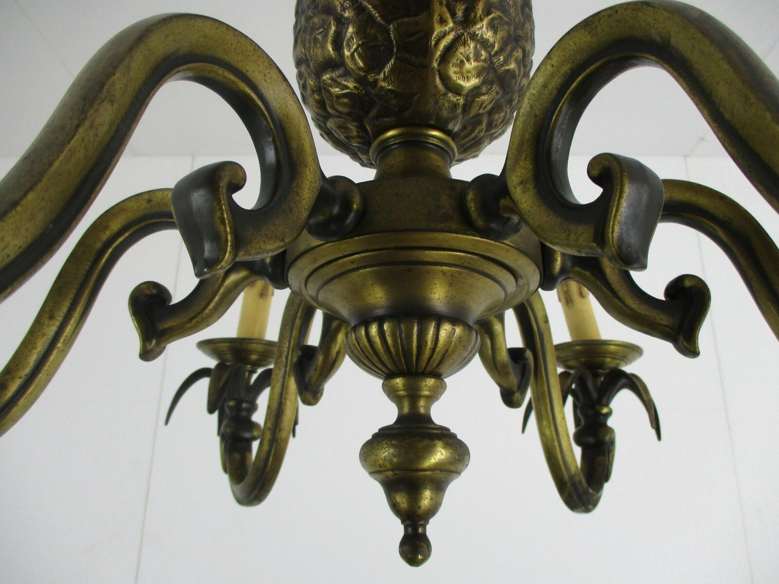 Bronze Ornate Chandelier Hollywood Regency  6 Lights Arms Pine Apple photo vinterior