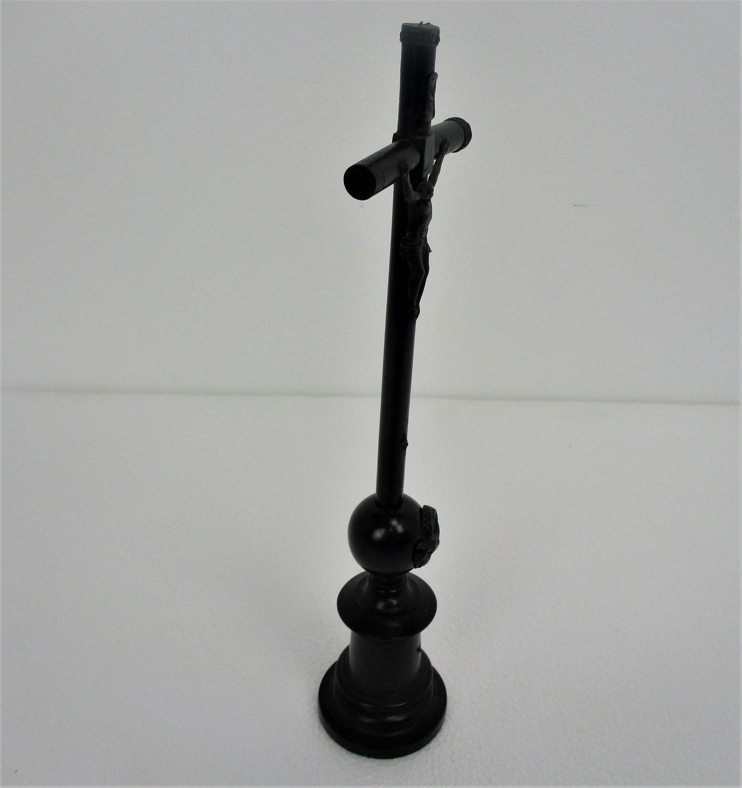 Antique Dark Carved Wood Table Standing Crucifix Round Base Brass Corpus Snake W photo vinterior