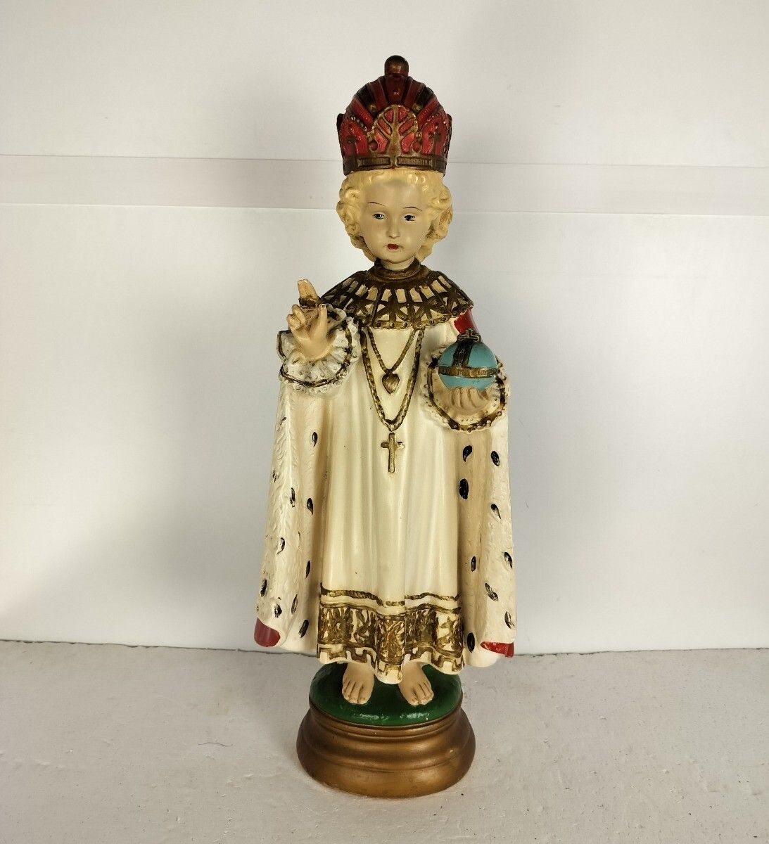 Large Statue Infant Of Prague Infant Jesus Santo Nino Plaster Hand Painted Chape photo furniture