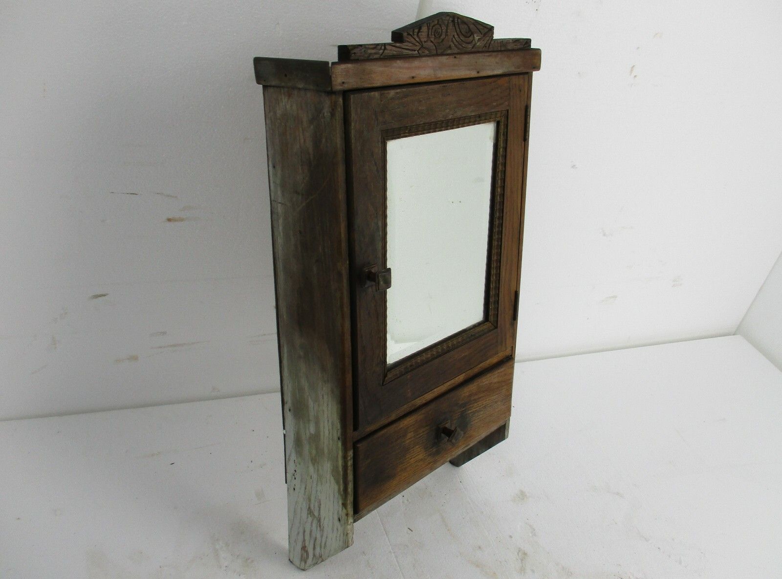 Kitchen Medicine Apothecary  Bathroom Cabinet Beveled Glass Beautiful Barn Style photo buy