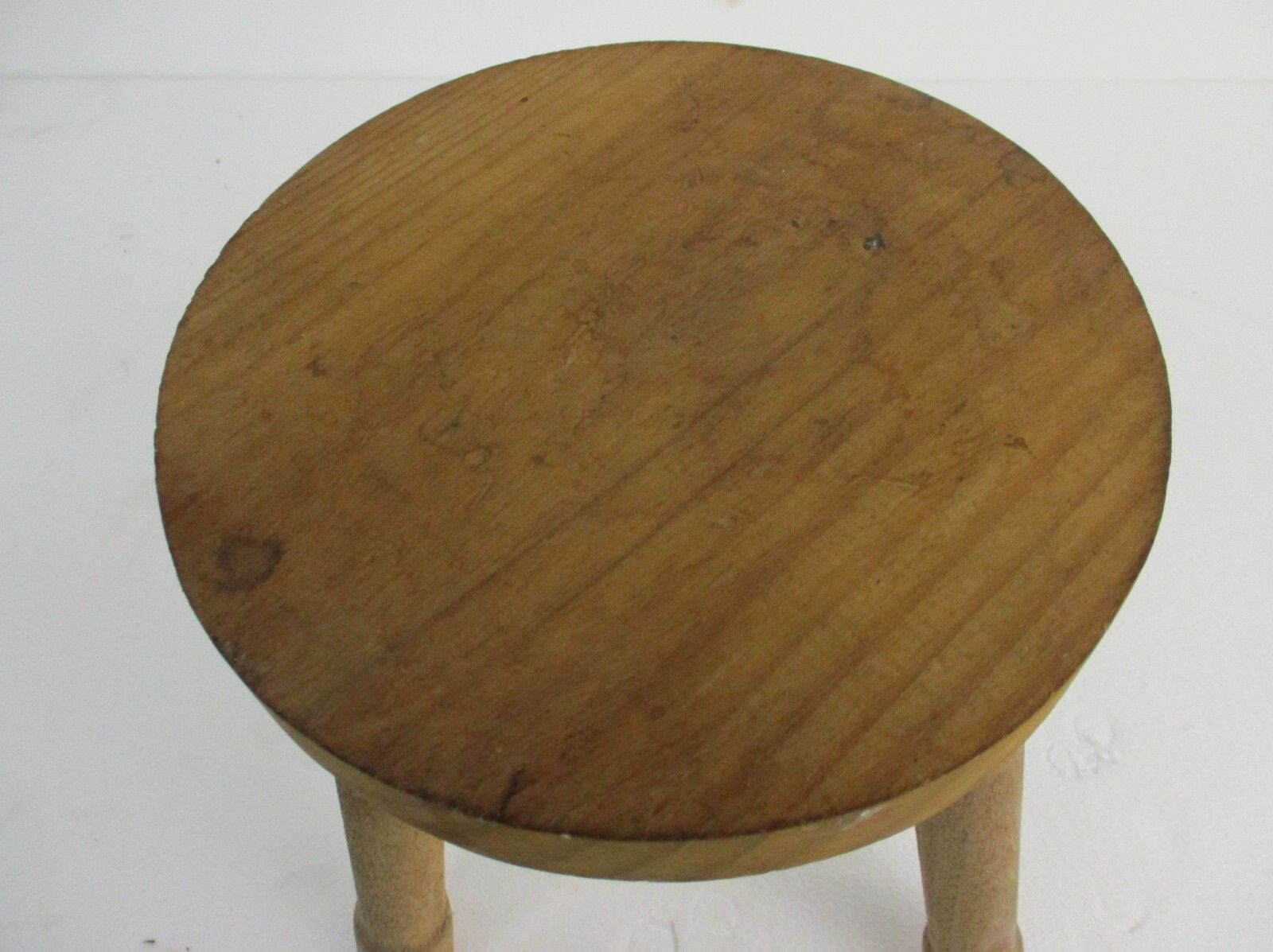 Vintage Hand Carved Wood Tripod Milking Stool Pedestal  Table Pedestal Country photo Furniture