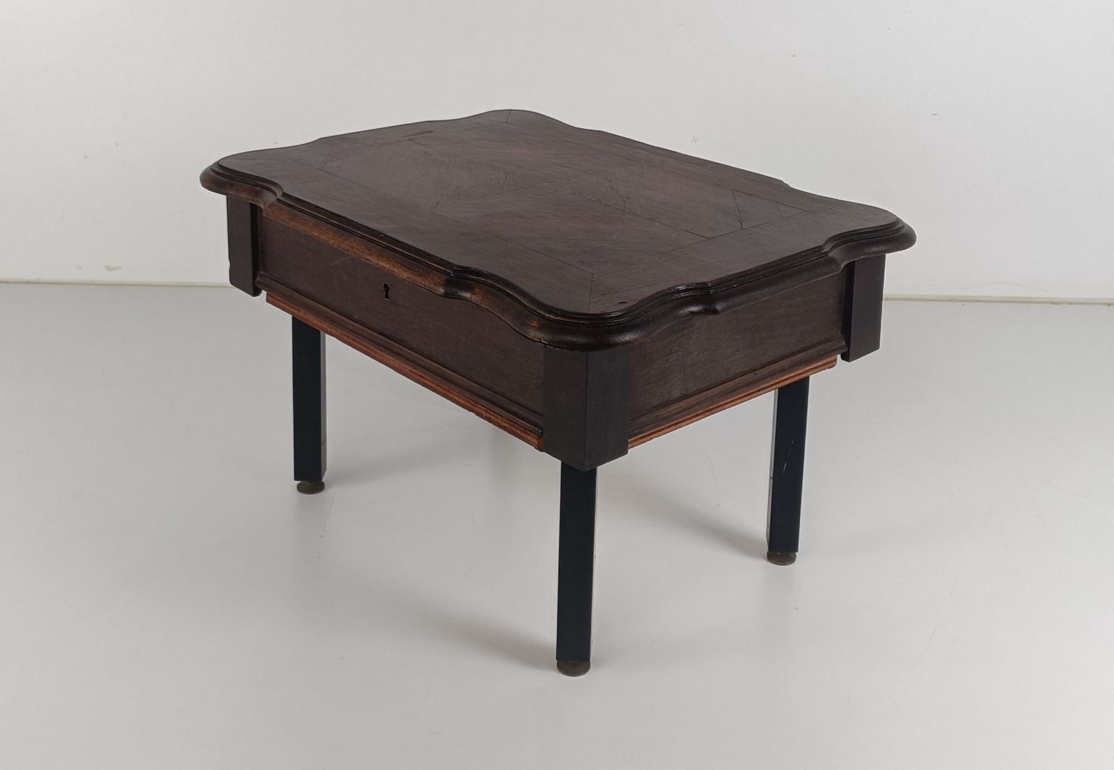 Small Cabinet Table Desk Trinket Vanity Box Carved Wood Antique Lovely Small photo furniture