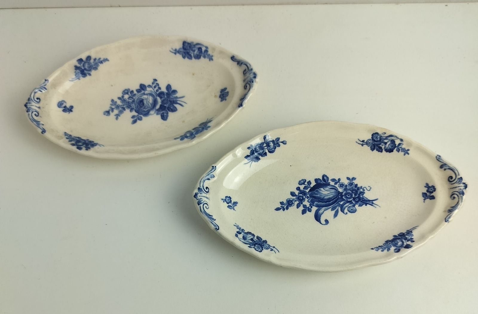 Antique 1900 Plates 2 Small Serving Dishes  Boch Mettlach Rare Blue Rose Art Nou photo for sale