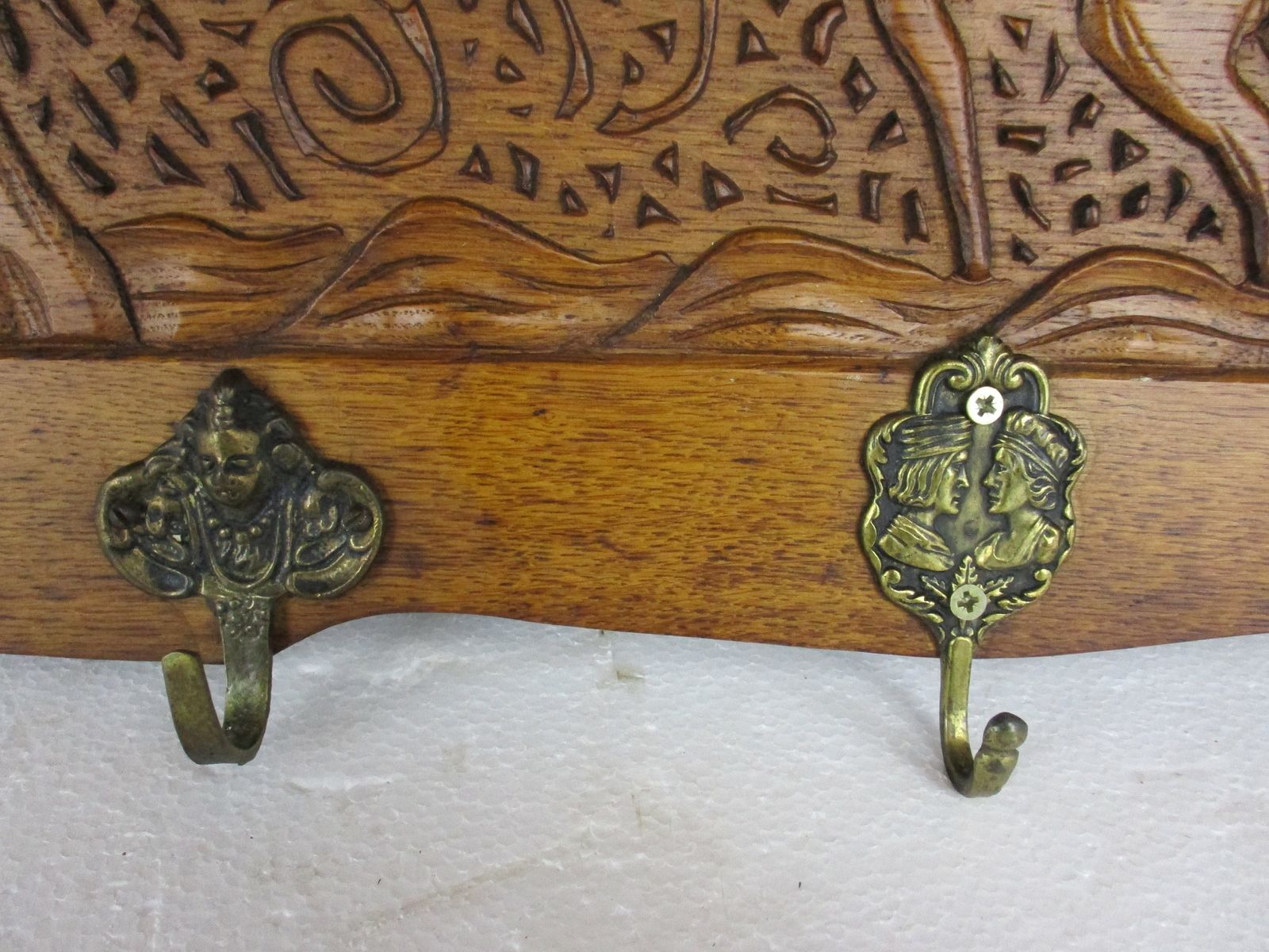 Gorgeous Vintage Hand Carved Wood Coat Kitchen Hat Rack Mid Century Small Deer photo 206.0