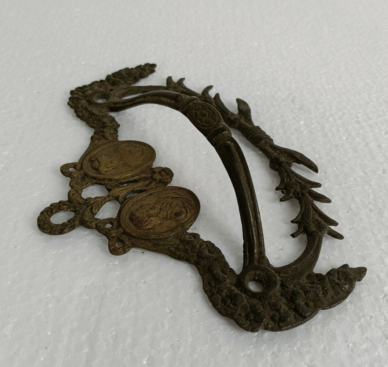 Antique Brass Door Knob Handle Architectural Reclaimed Salvaged Trim Medallions photo Home Fixtures